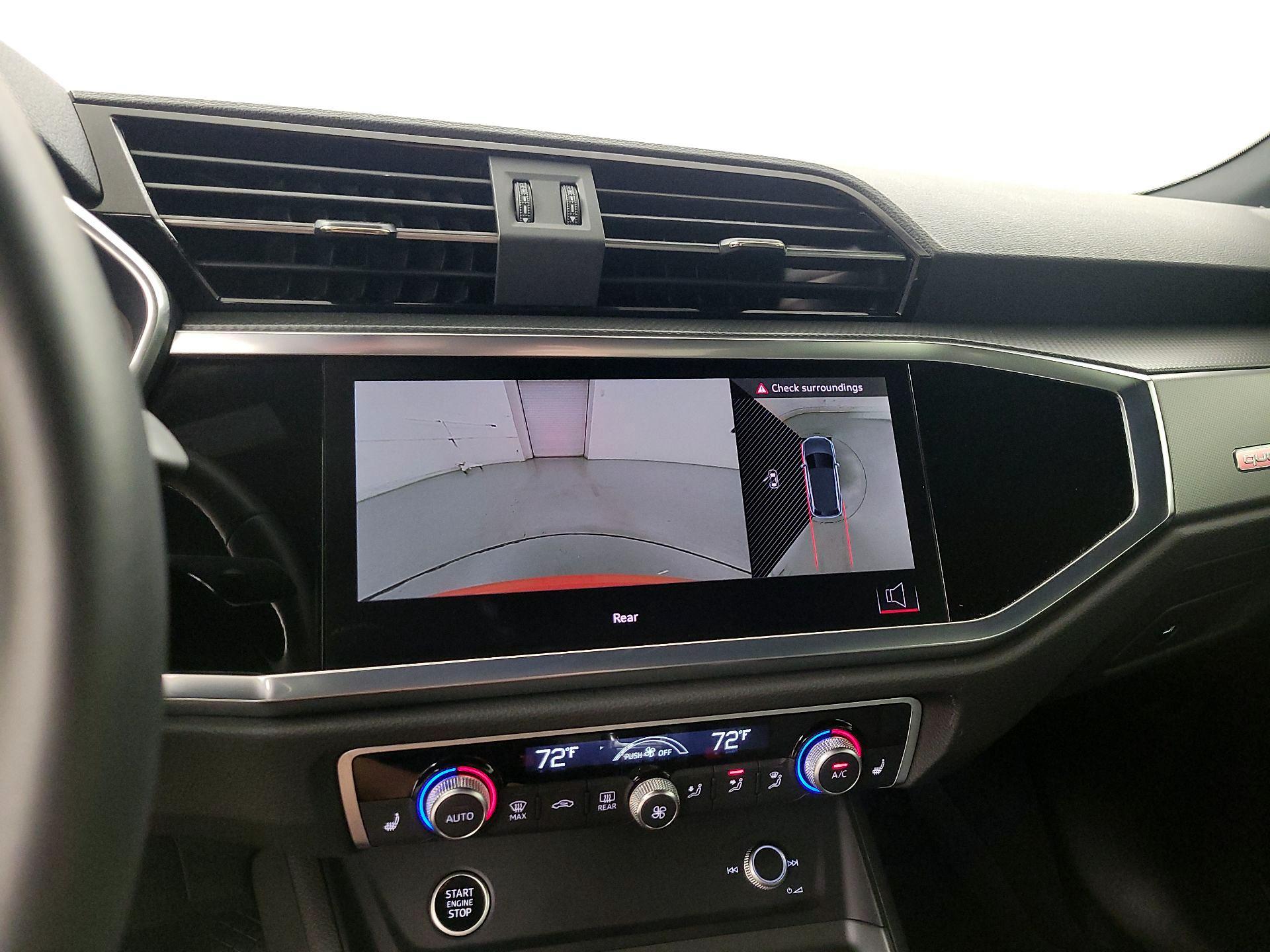 Thumbnail: 2024 Audi Q3 - 15