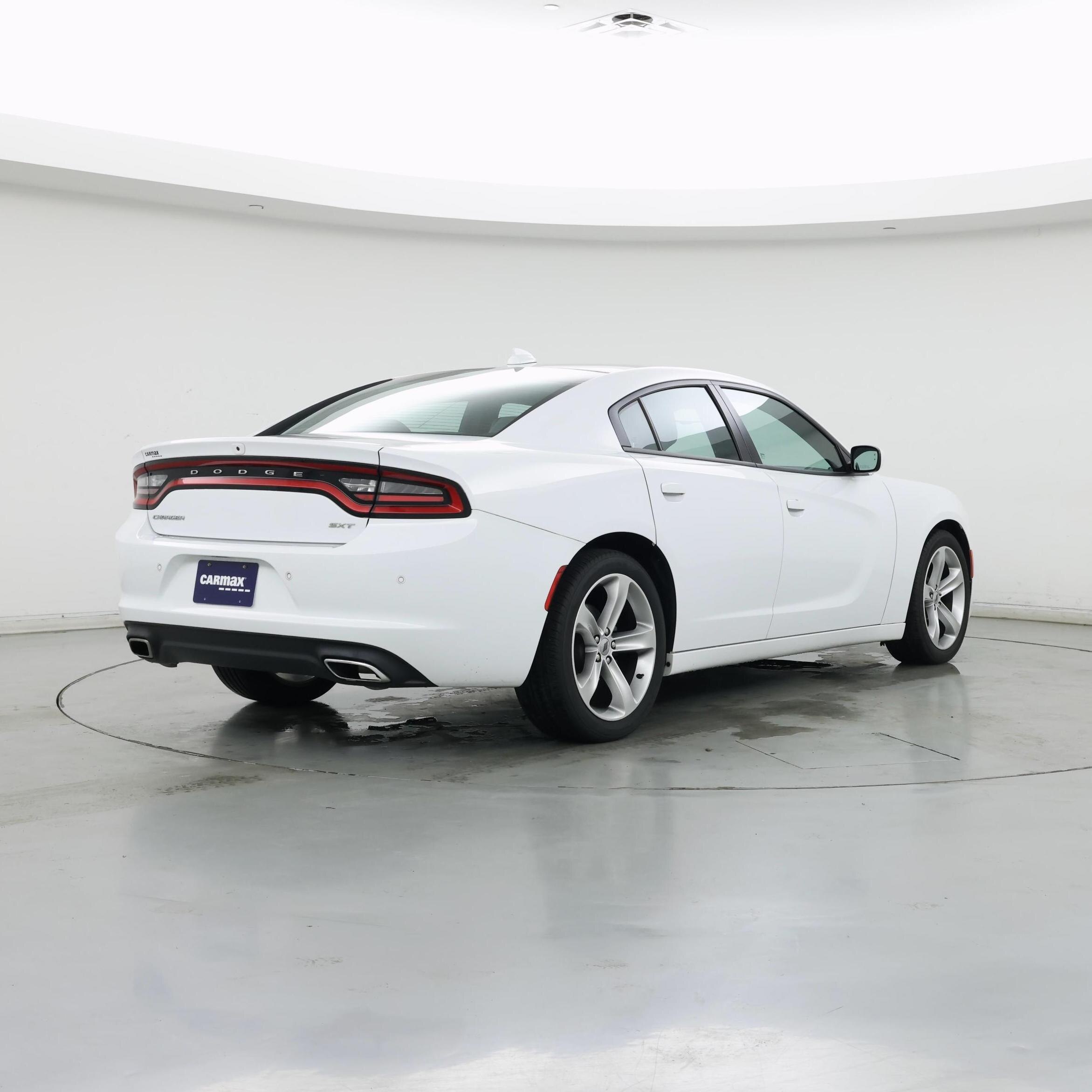 Thumbnail: 2017 Dodge Charger - 8