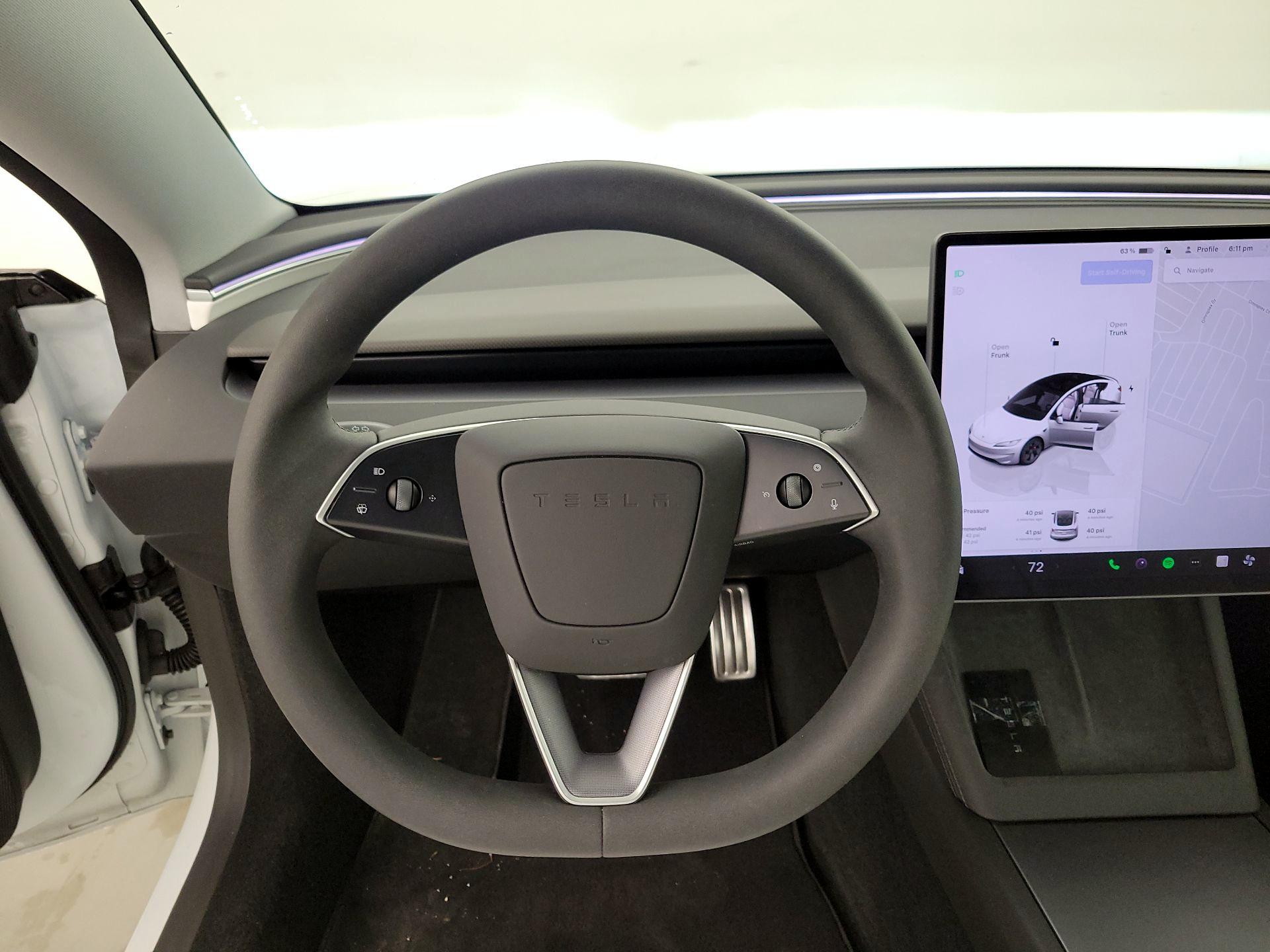 Thumbnail: 2025 Tesla Model 3 - 10