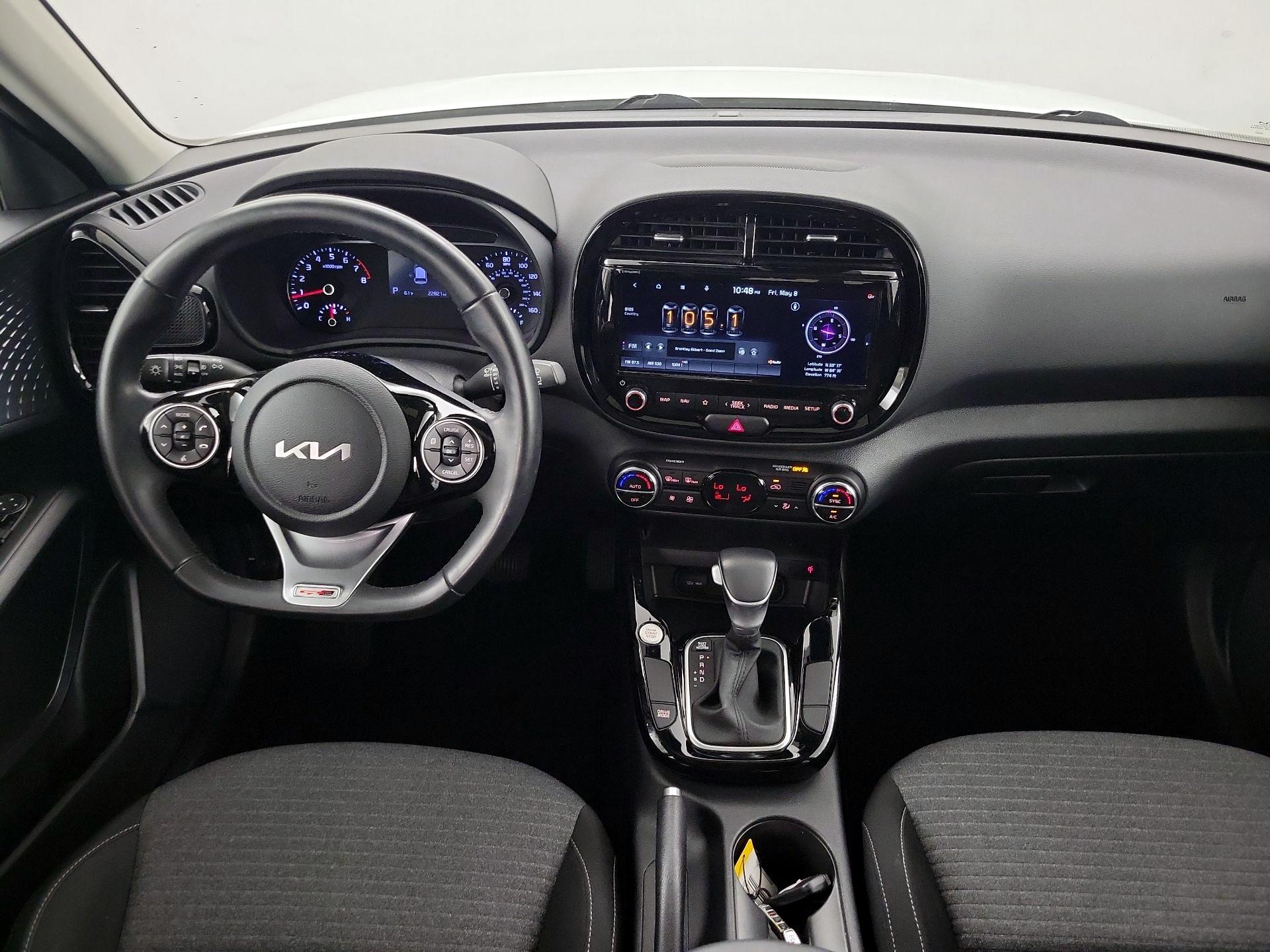Thumbnail: 2022 Kia Soul - 9