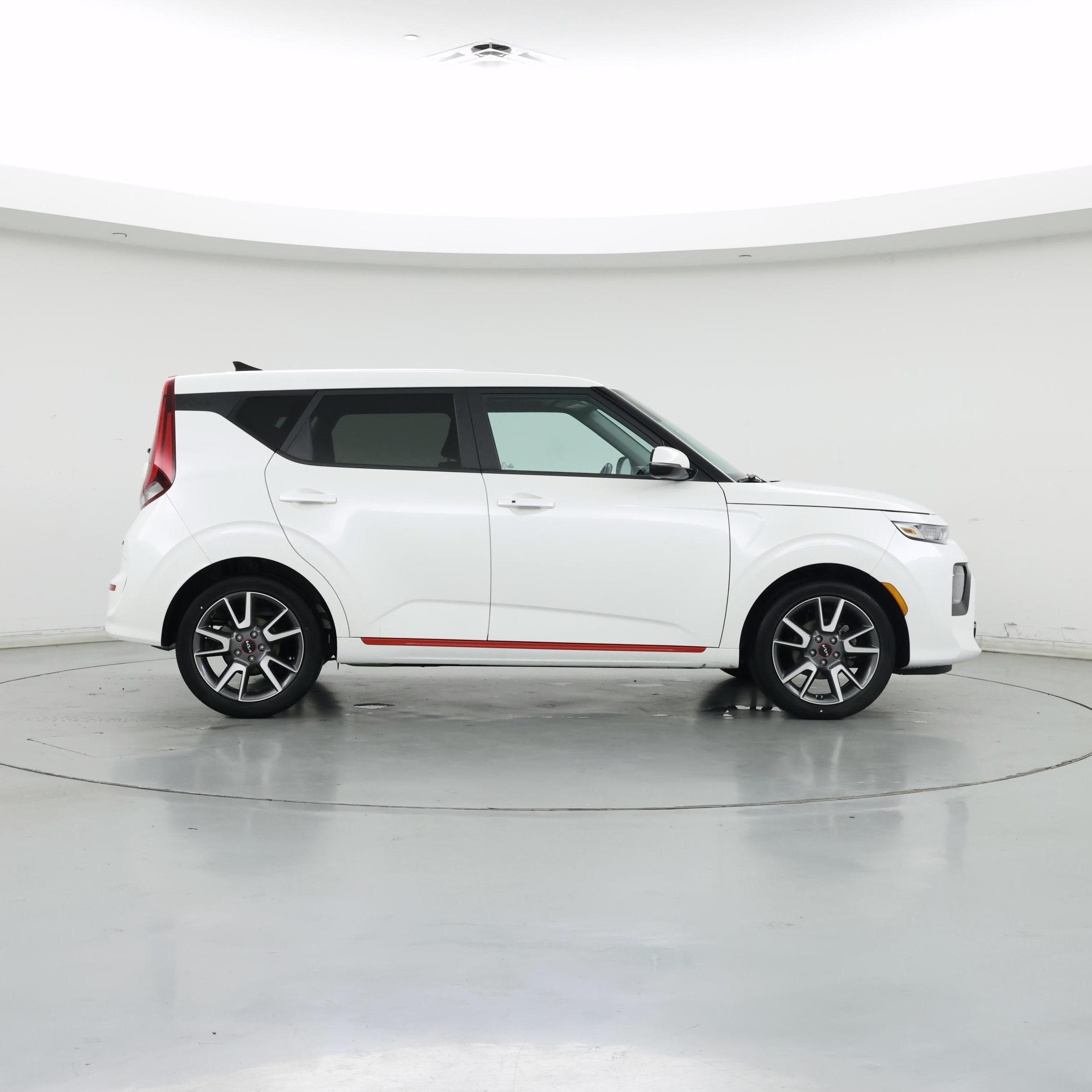 Thumbnail: 2022 Kia Soul - 7
