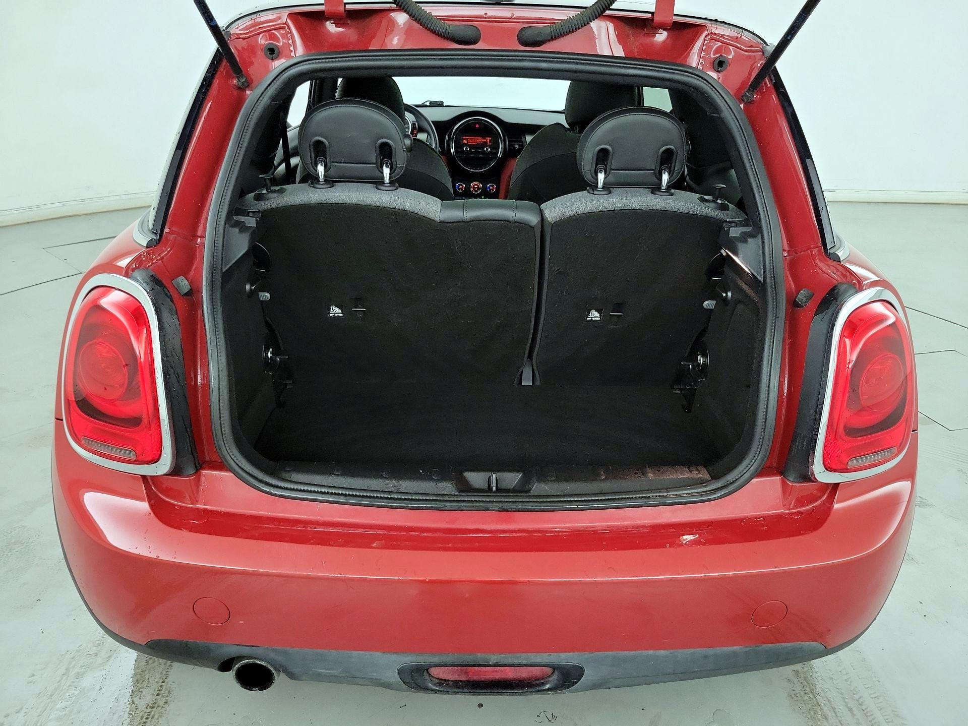 Thumbnail: 2015 MINI Cooper Hardtop - 20