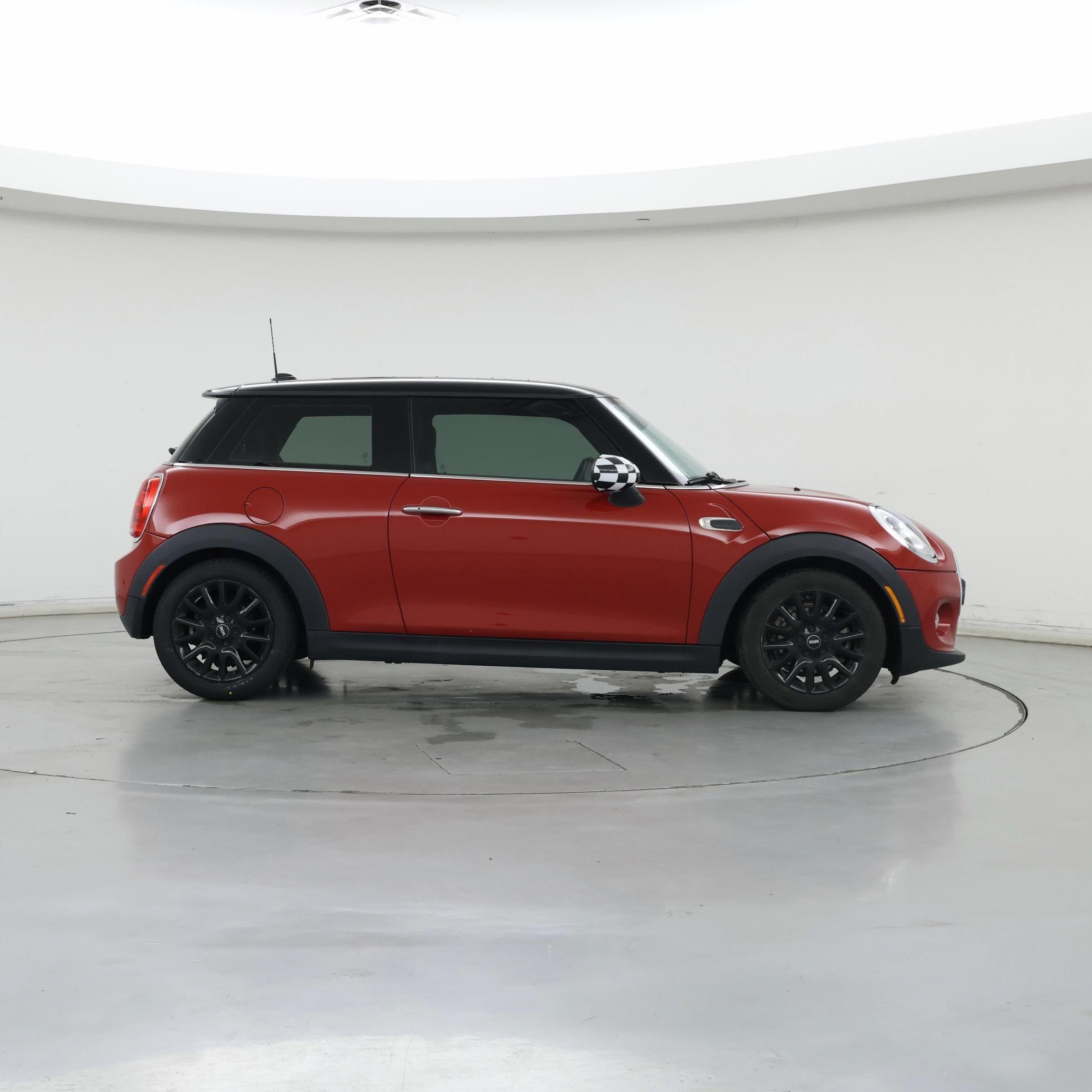Thumbnail: 2015 MINI Cooper Hardtop - 7