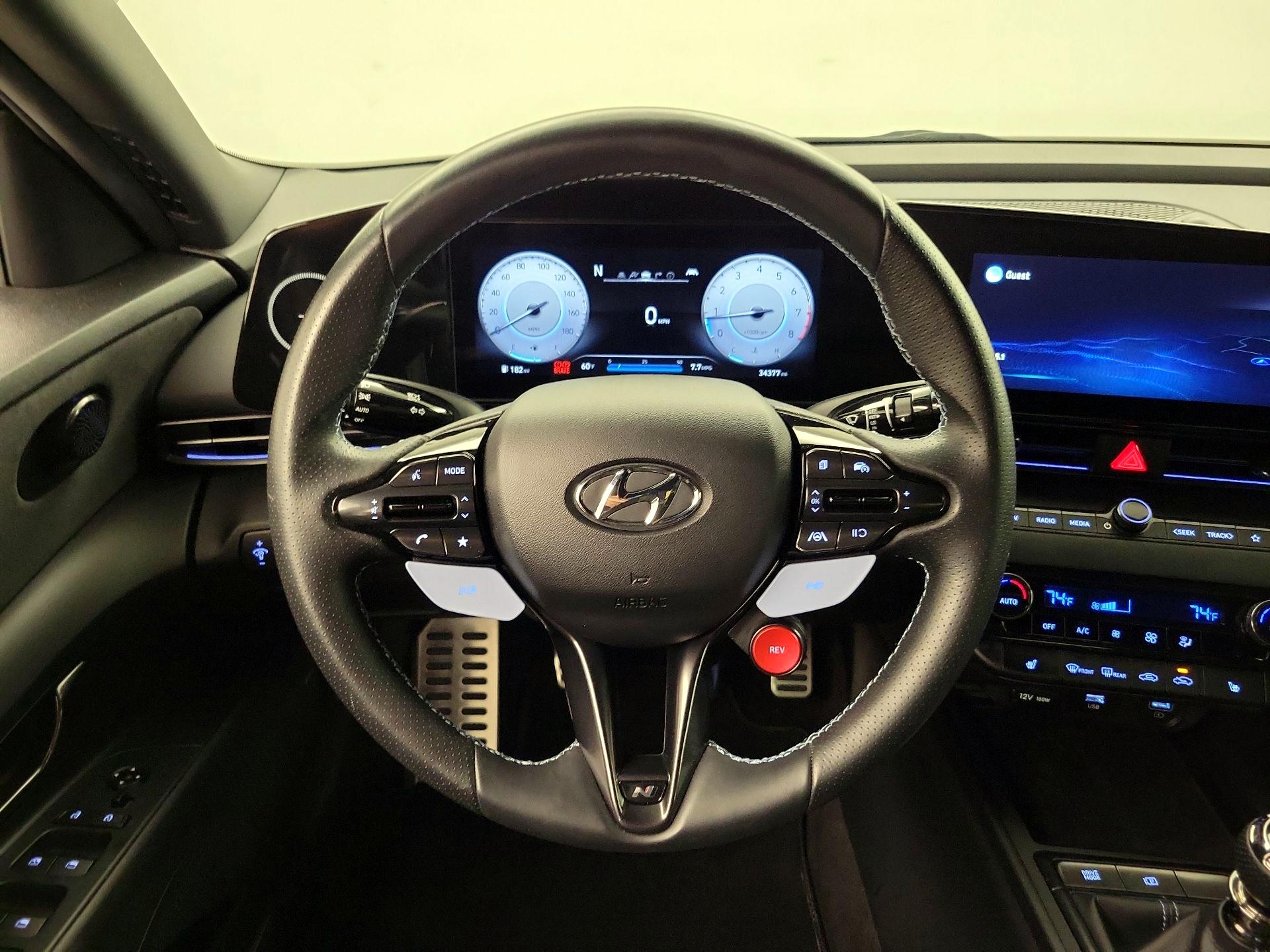 Thumbnail: 2022 Hyundai Elantra - 10