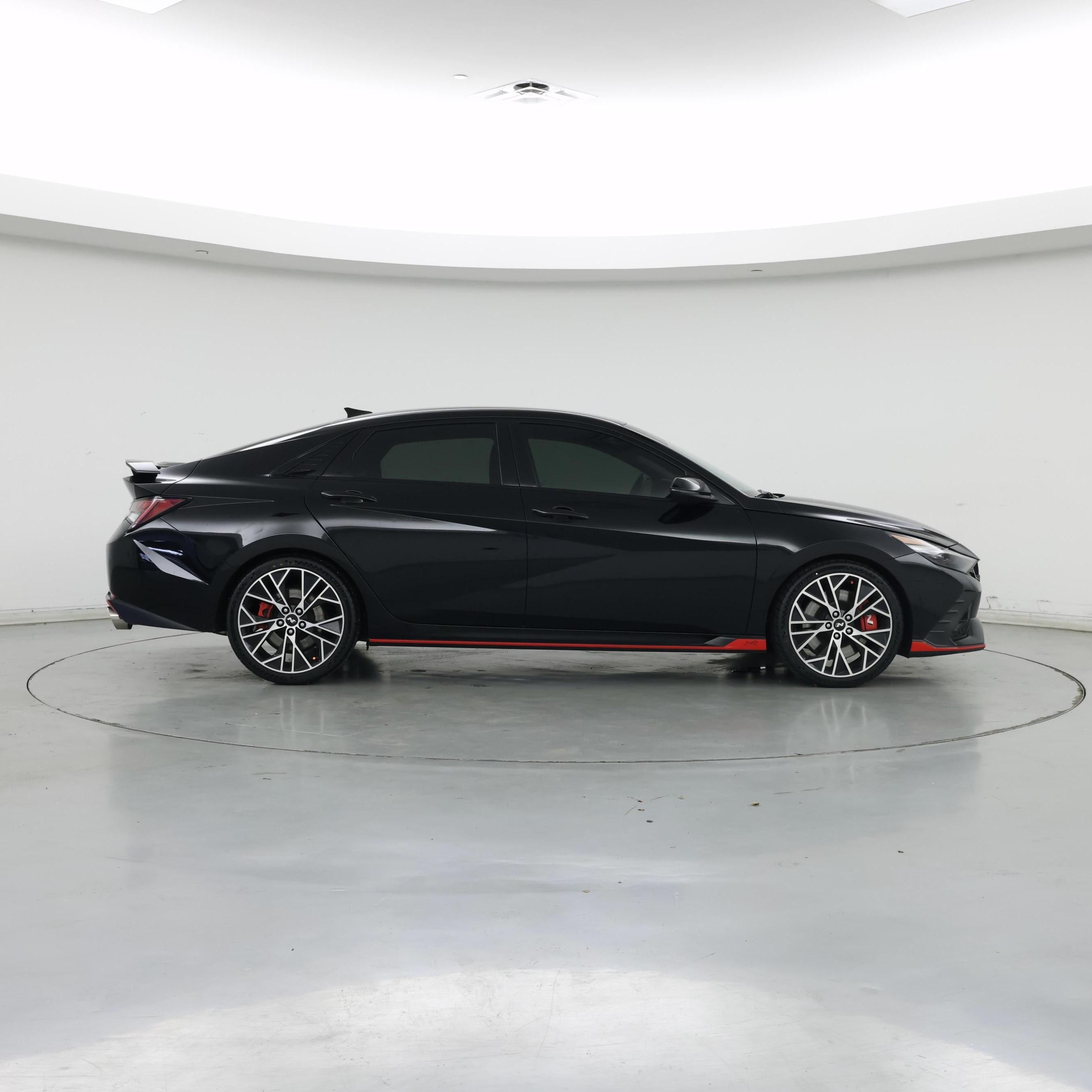 Thumbnail: 2022 Hyundai Elantra - 7