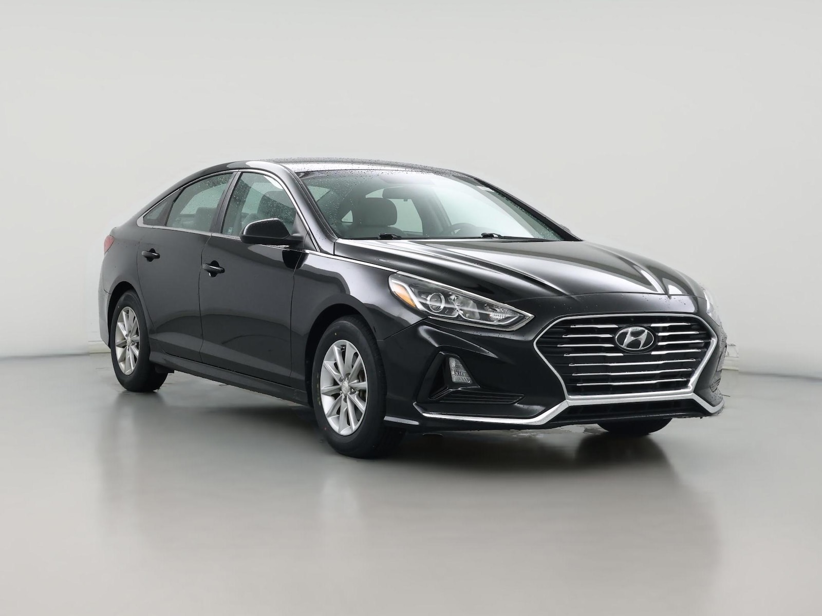 2018 Hyundai Sonata SE - Photo 1
