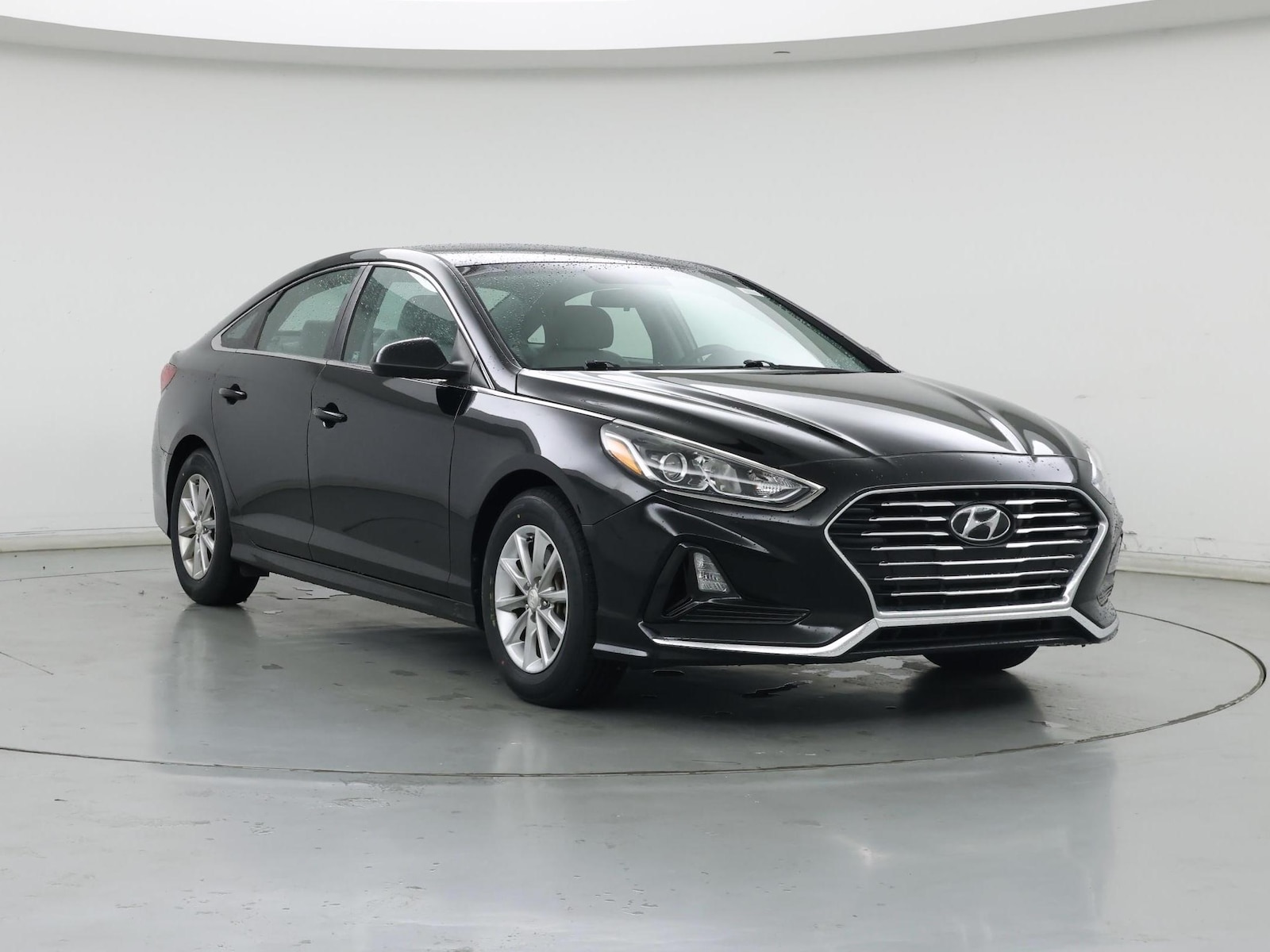 2018 Hyundai Sonata SE - Photo 2
