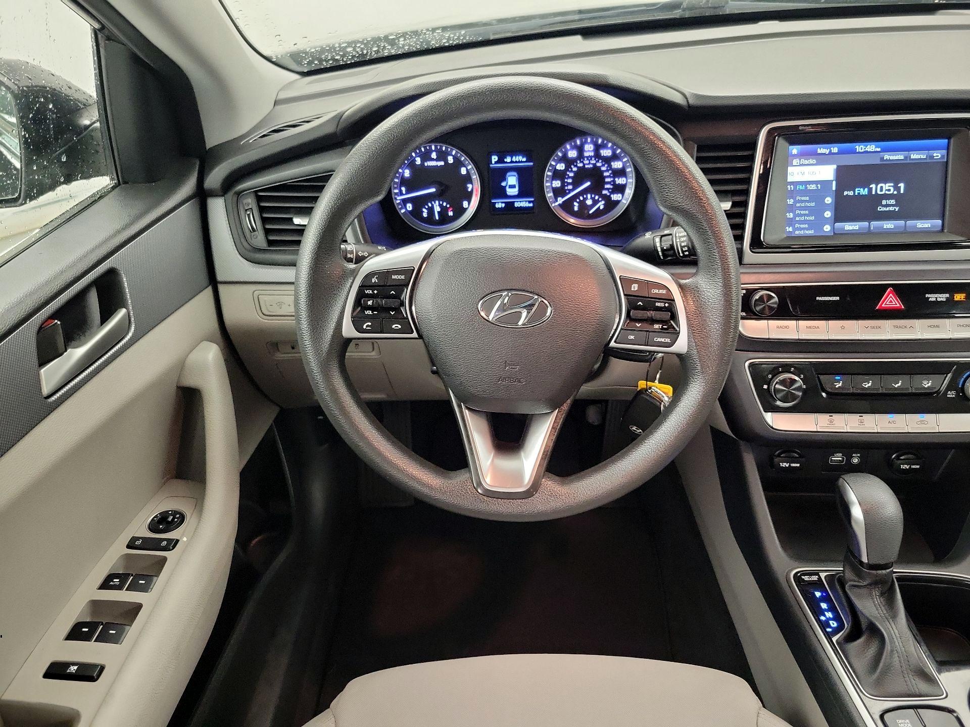 Thumbnail: 2018 Hyundai Sonata - 10