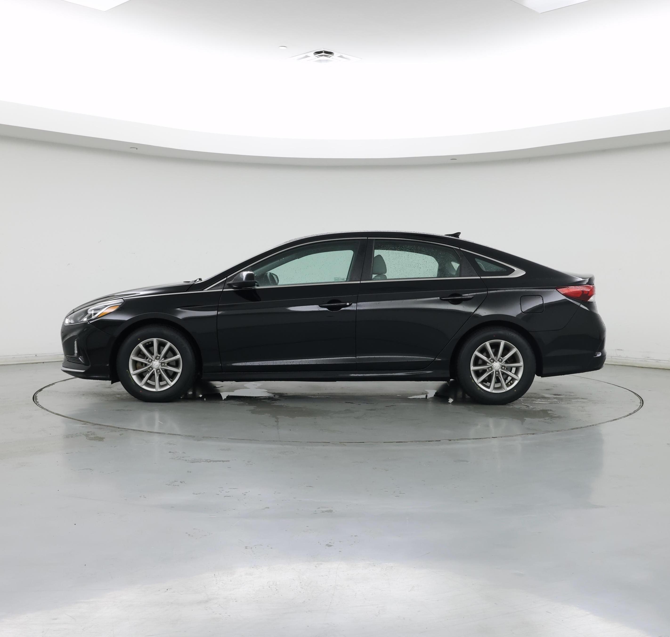 Thumbnail: 2018 Hyundai Sonata - 3