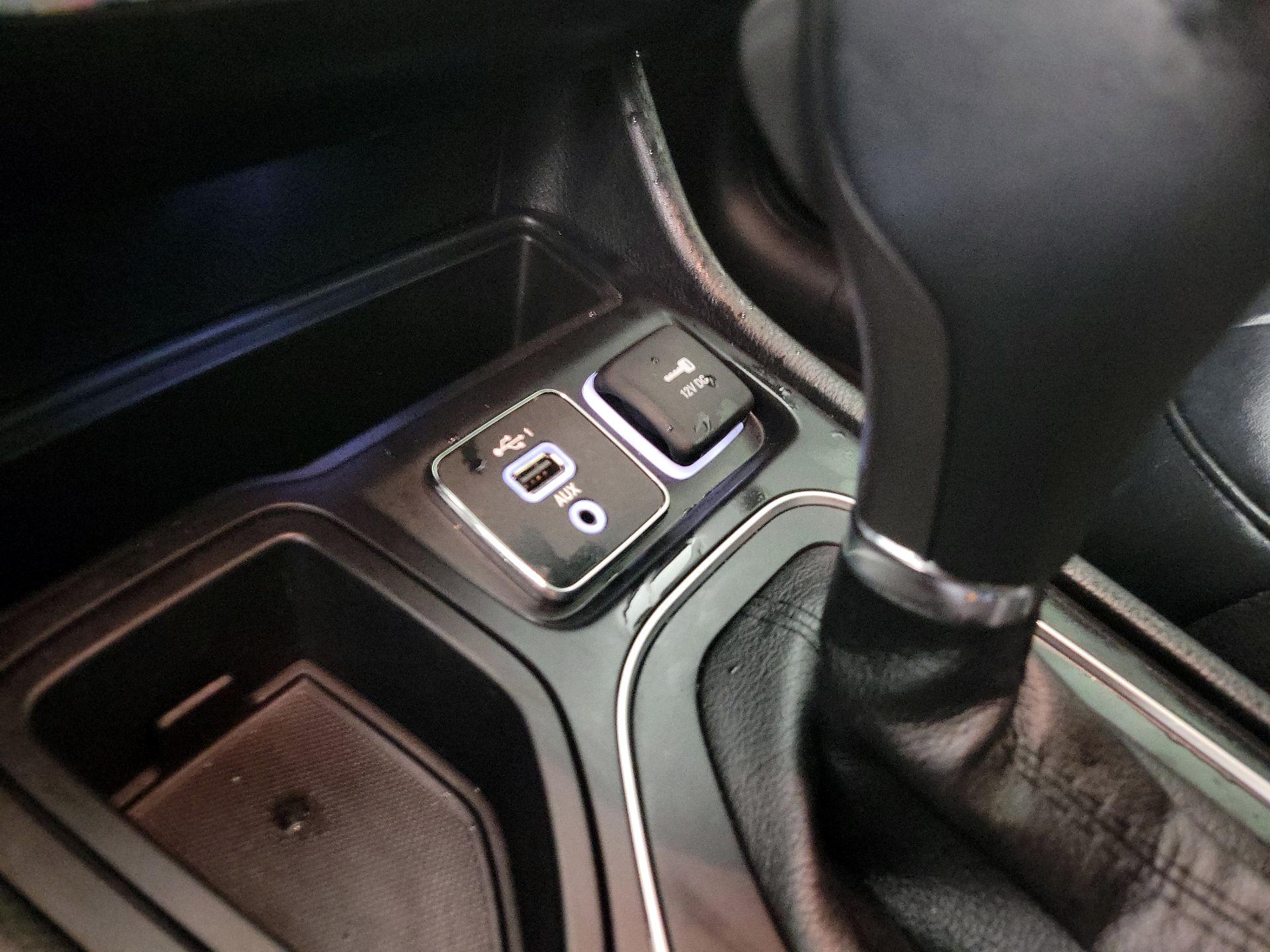 Thumbnail: 2020 Jeep Cherokee - 18