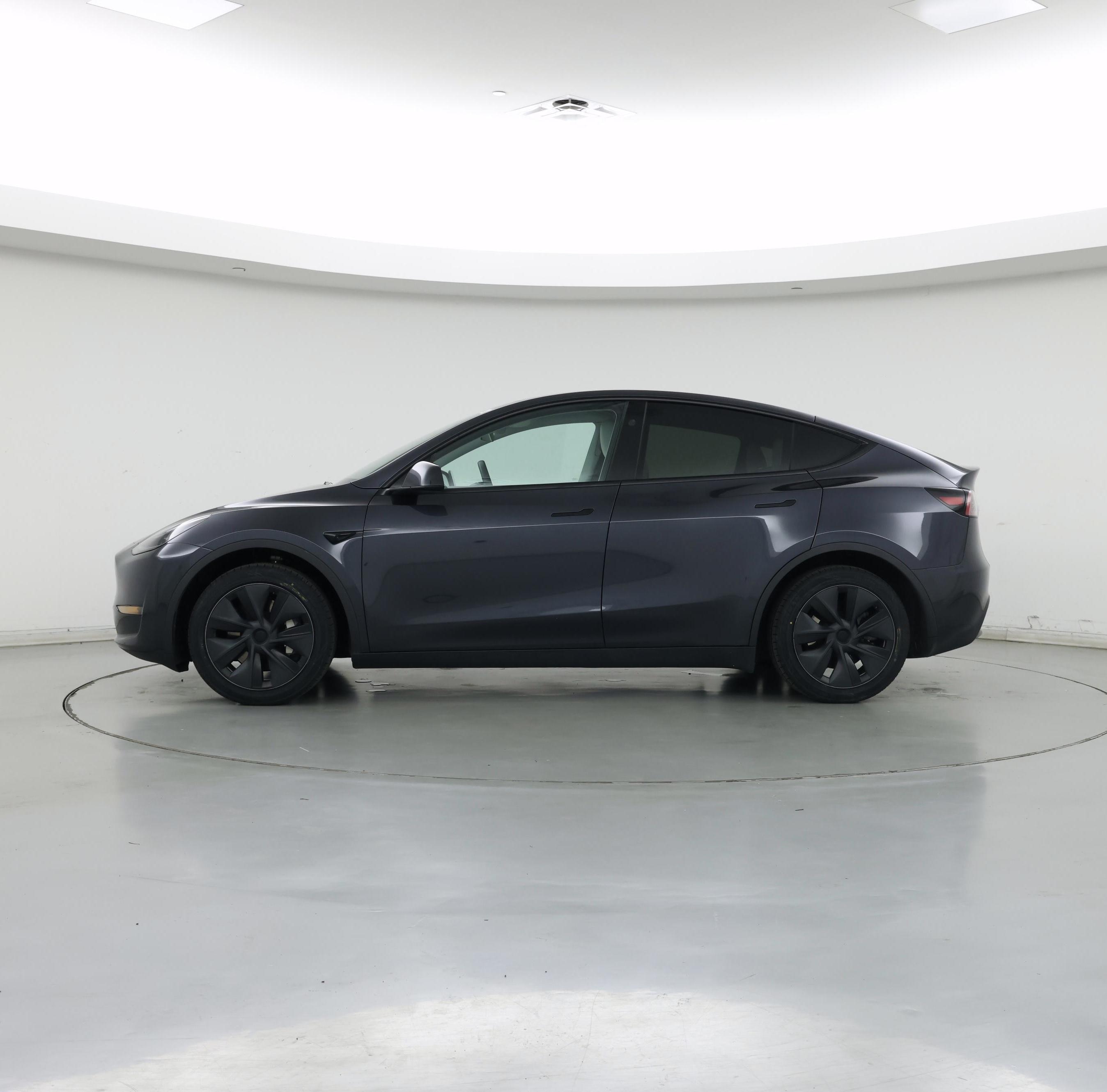 Thumbnail: 2024 Tesla Model Y - 3