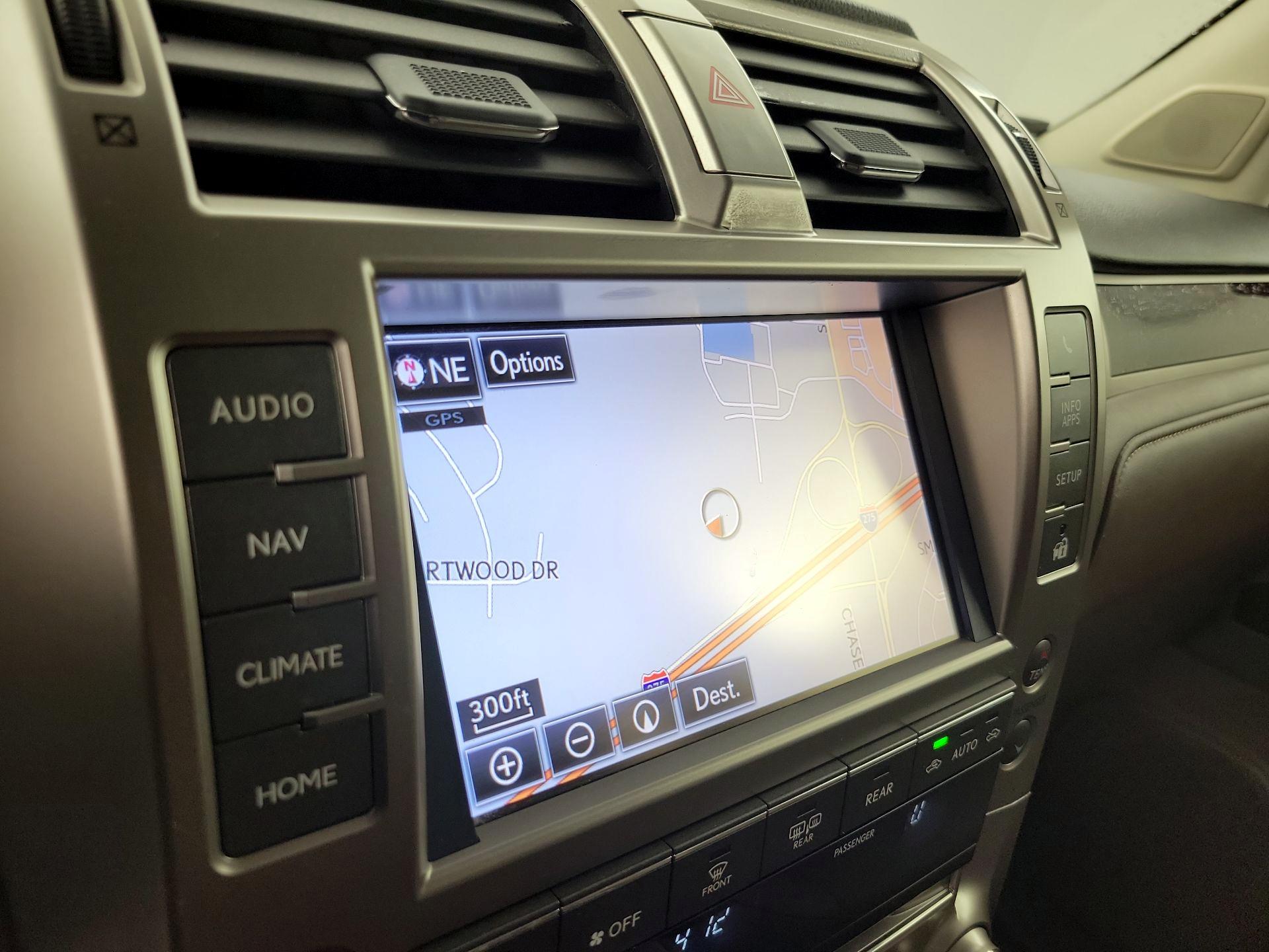 Thumbnail: 2017 Lexus GX - 14