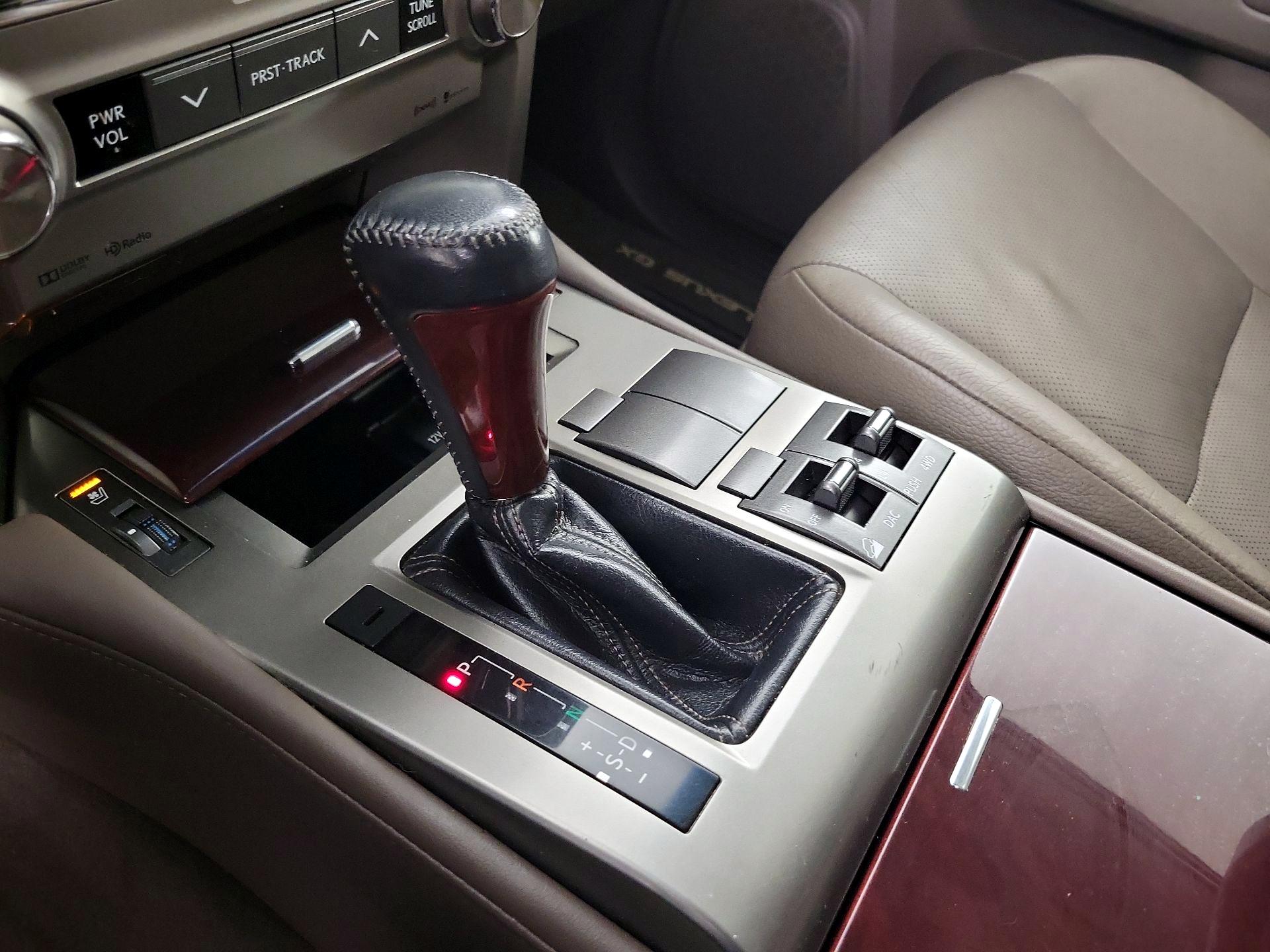 Thumbnail: 2017 Lexus GX - 18