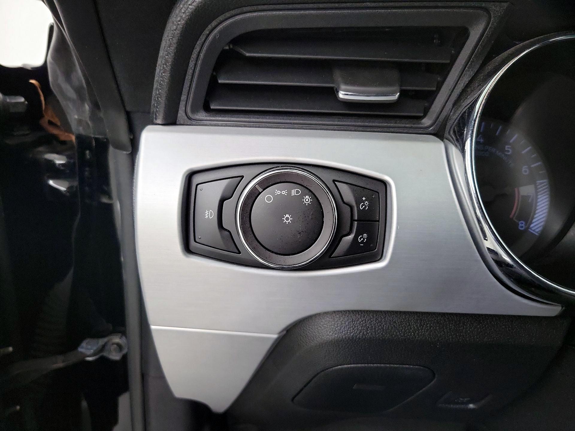 Thumbnail: 2015 Ford Mustang - 13