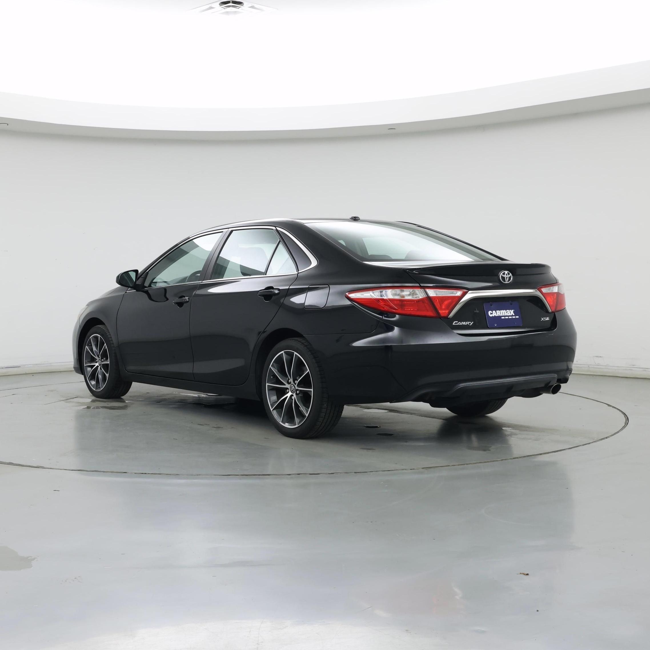 Thumbnail: 2017 Toyota Camry - 2
