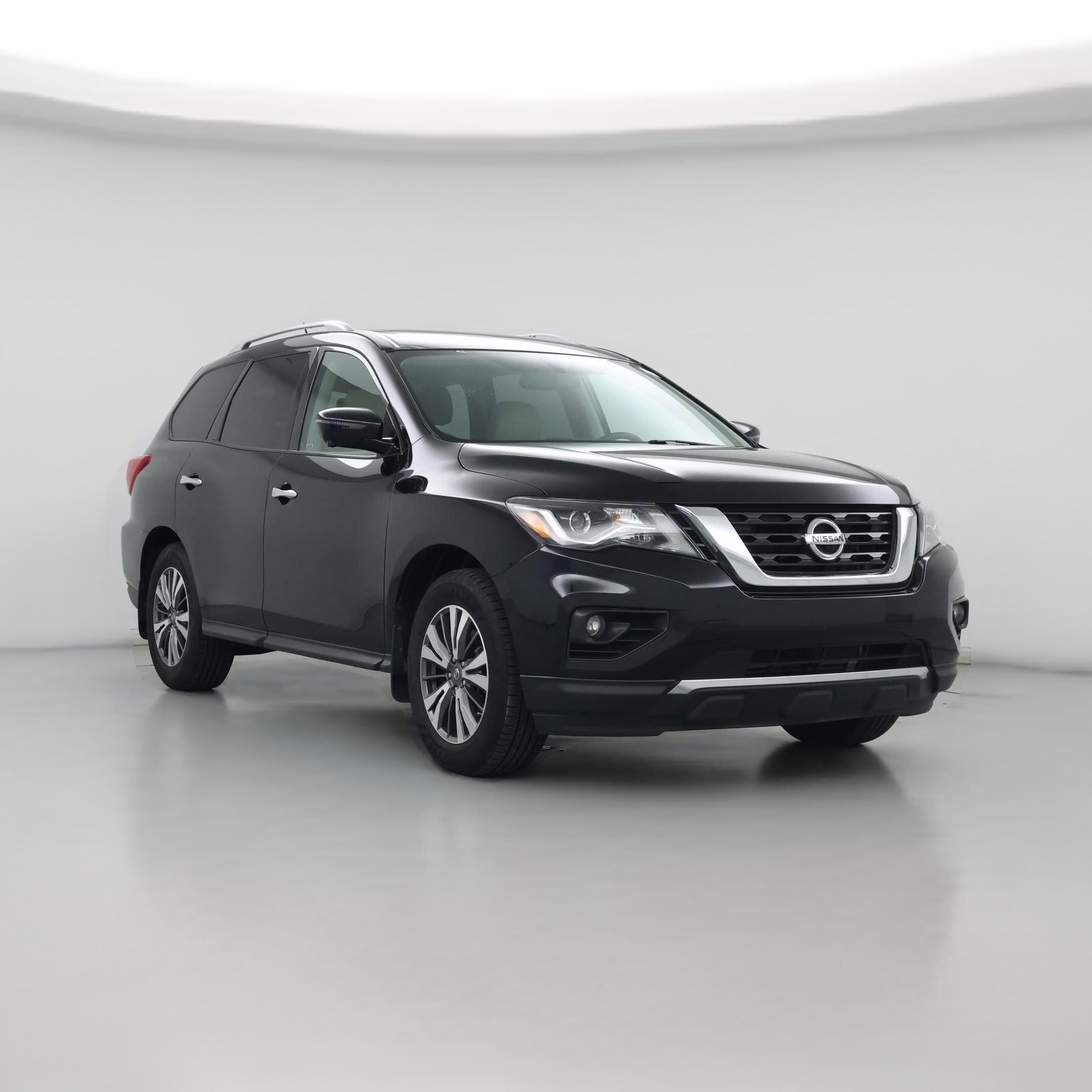 Thumbnail: 2017 Nissan Pathfinder - 1