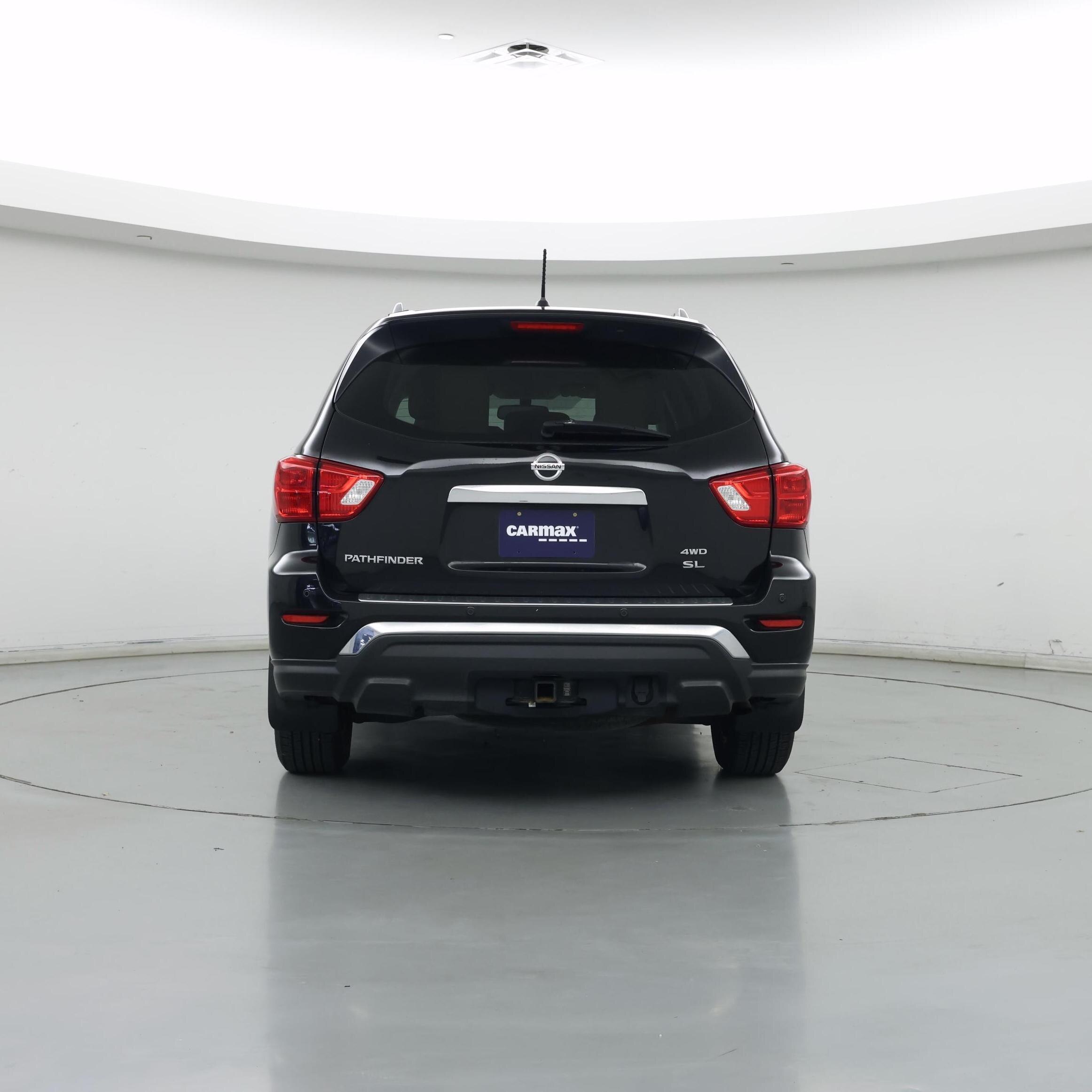 Thumbnail: 2017 Nissan Pathfinder - 6