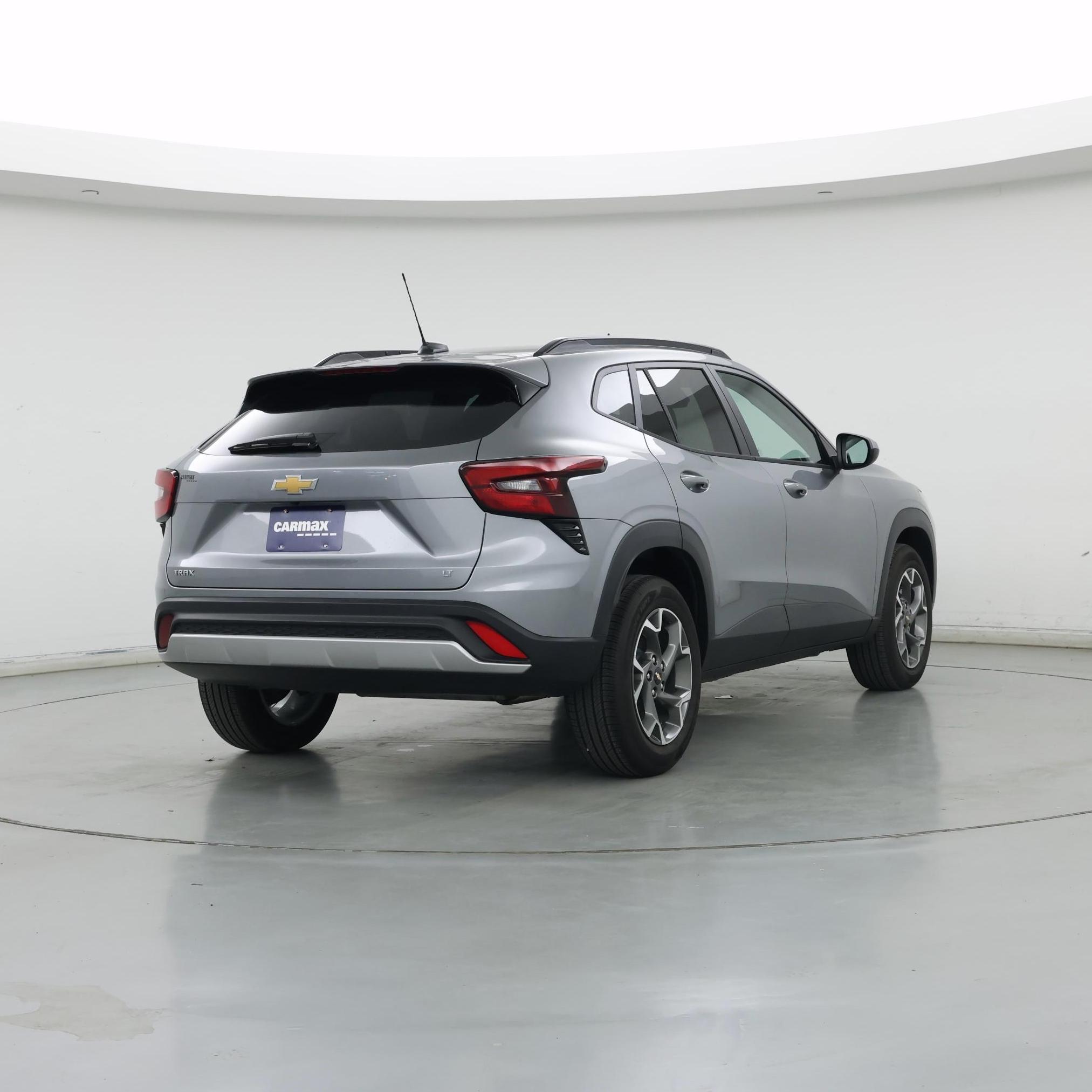 Thumbnail: 2026 Chevrolet Trax - 8