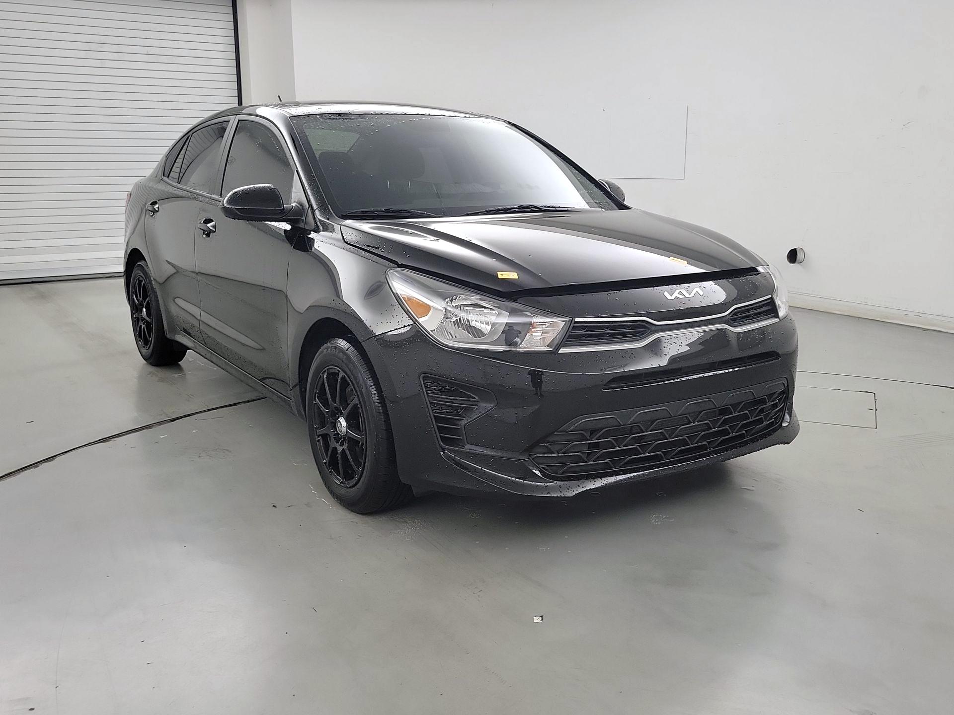 Thumbnail: 2023 Kia Rio - 1