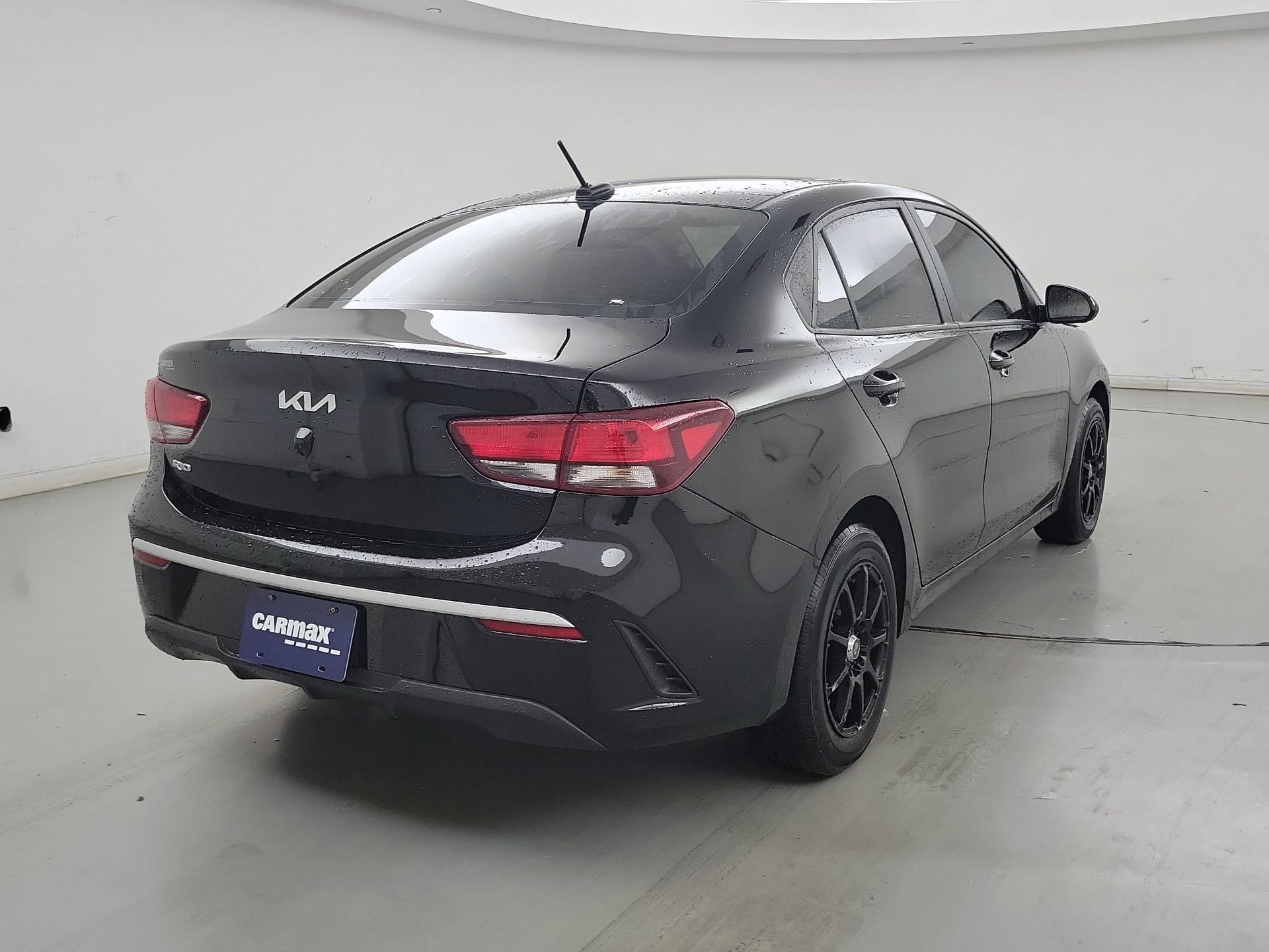 Thumbnail: 2023 Kia Rio - 5