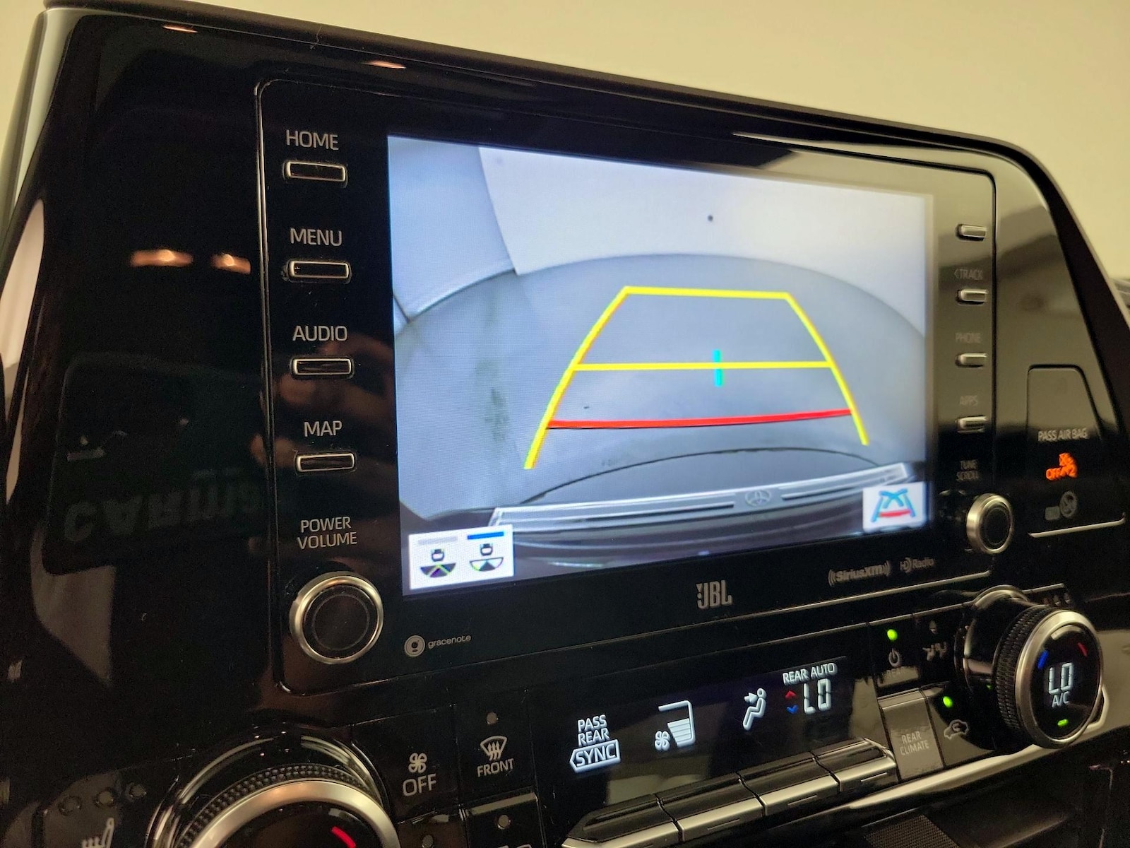 2020 Toyota Highlander Limited - Photo 16