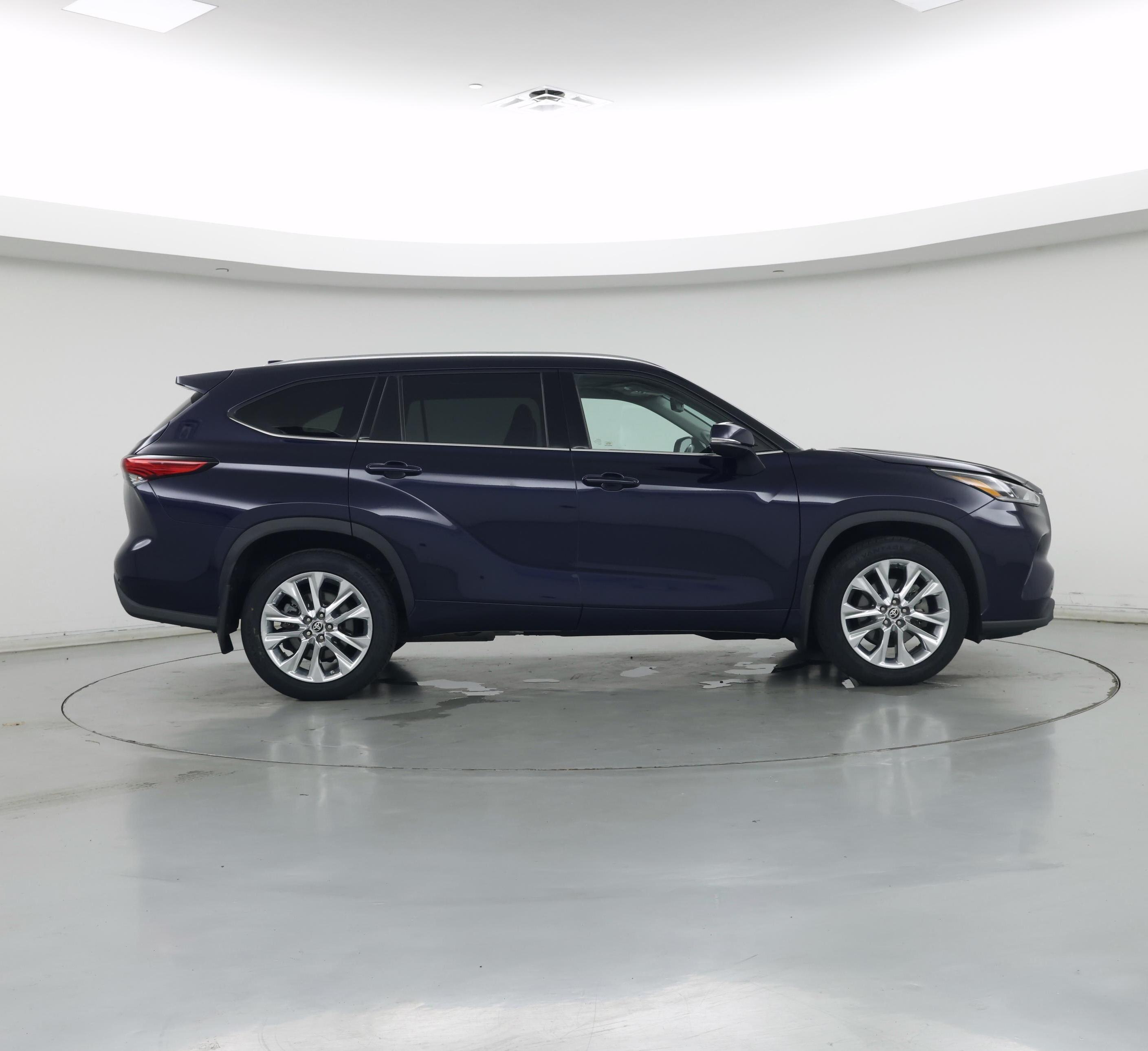 Thumbnail: 2020 Toyota Highlander - 7