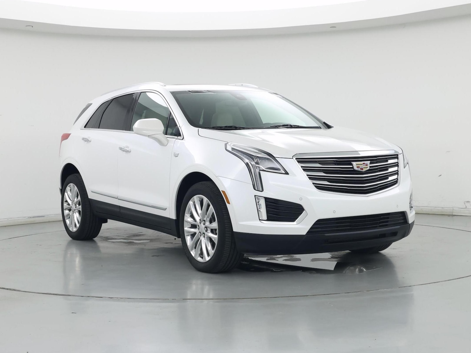 2019 Cadillac XT5 Premium Luxury - Photo 2