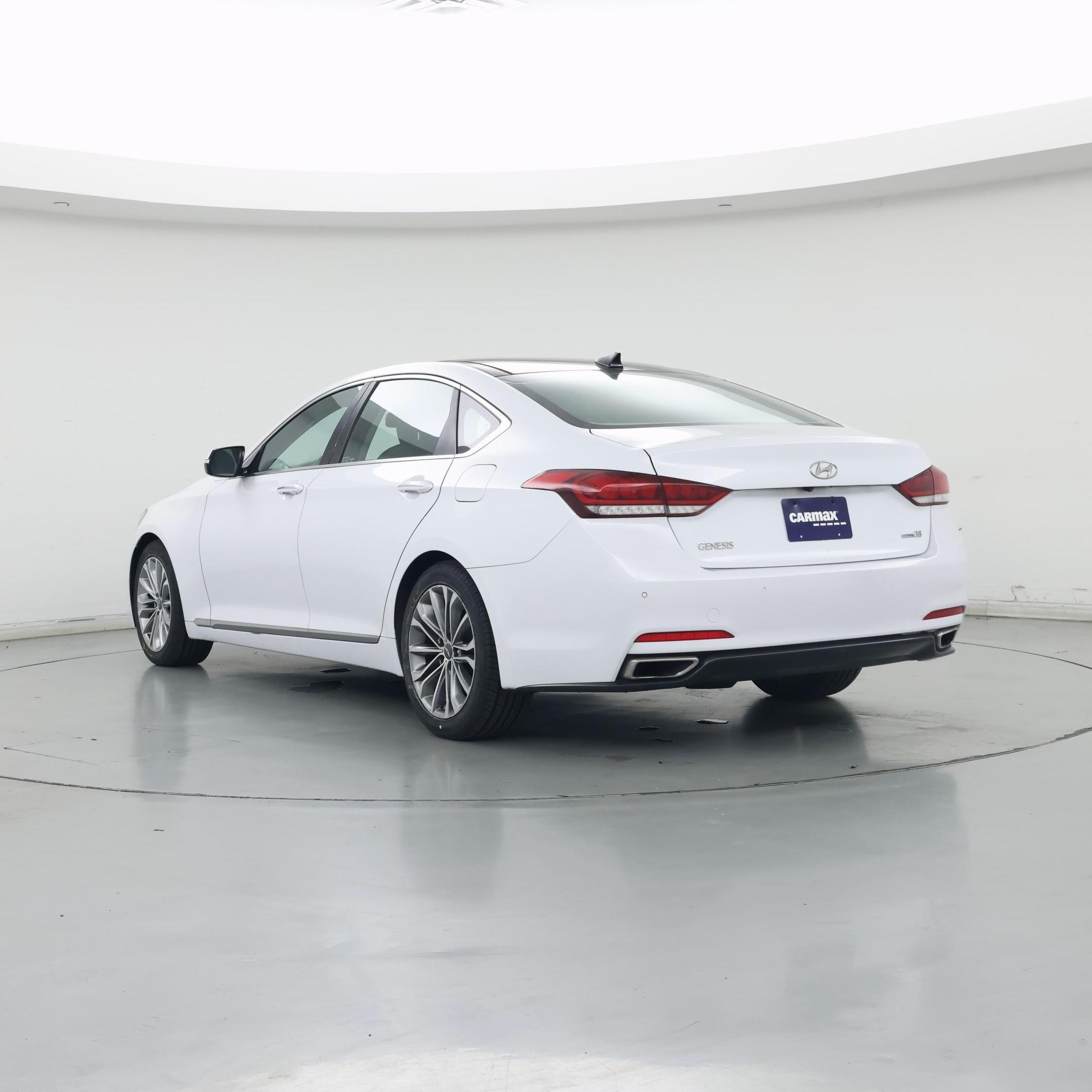 Thumbnail: 2016 Hyundai Genesis - 2
