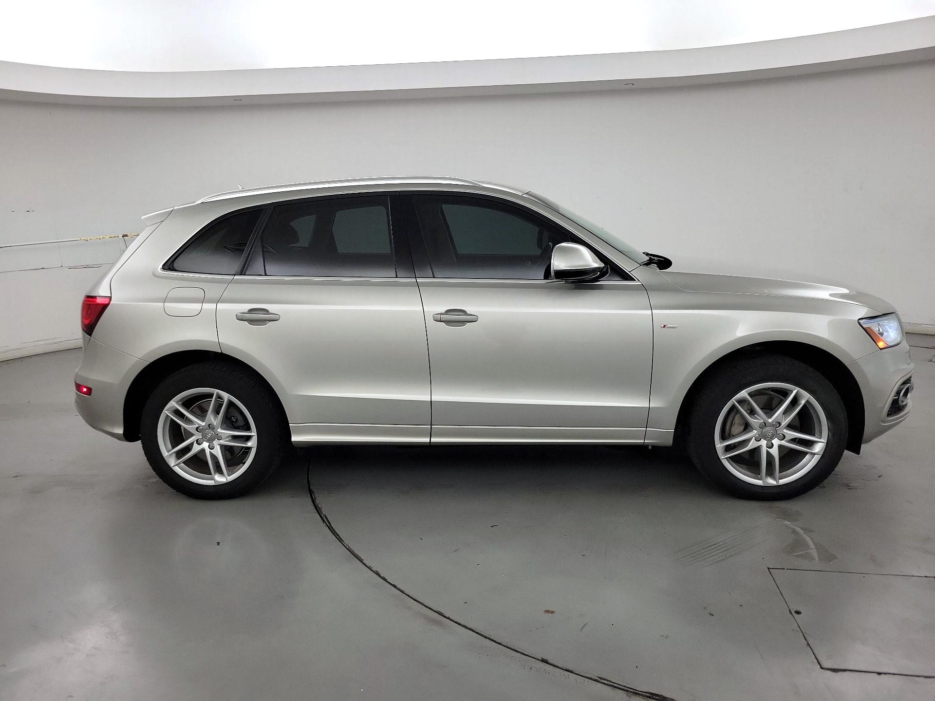 Thumbnail: 2016 Audi Q5 - 4