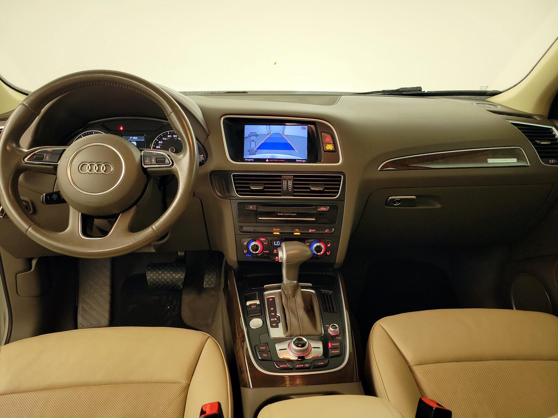 Thumbnail: 2016 Audi Q5 - 8