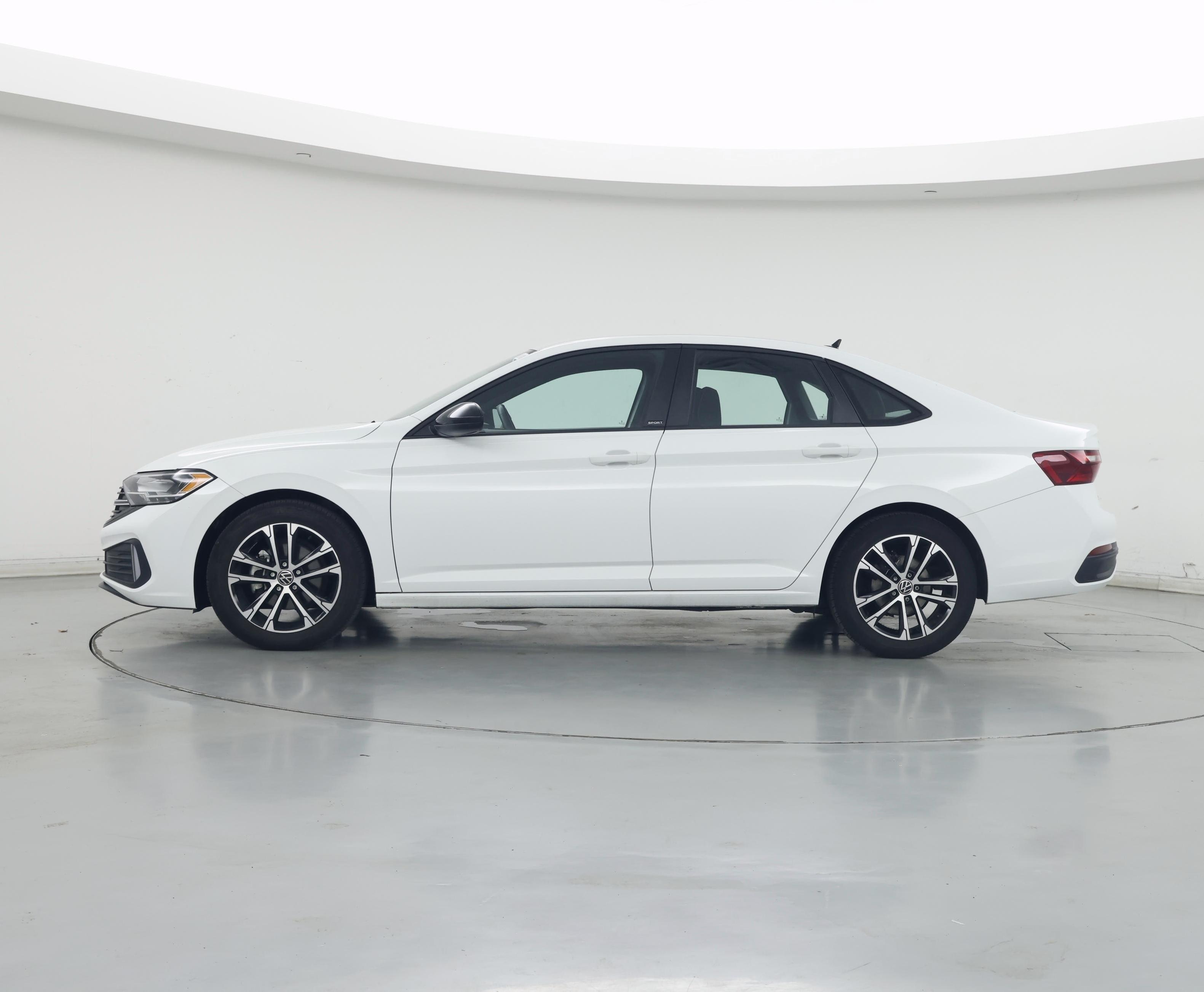 Thumbnail: 2024 Volkswagen Jetta - 3