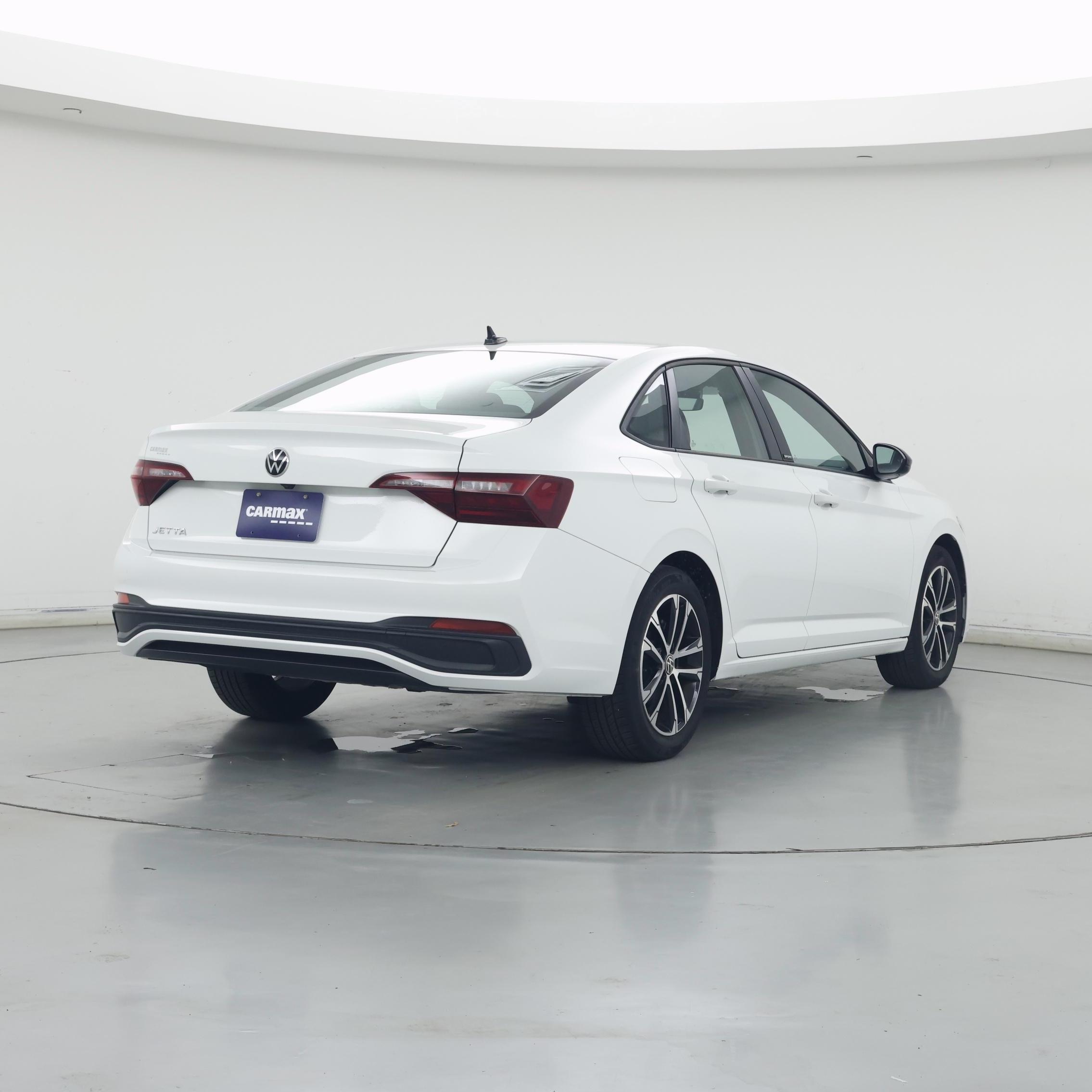 Thumbnail: 2024 Volkswagen Jetta - 8