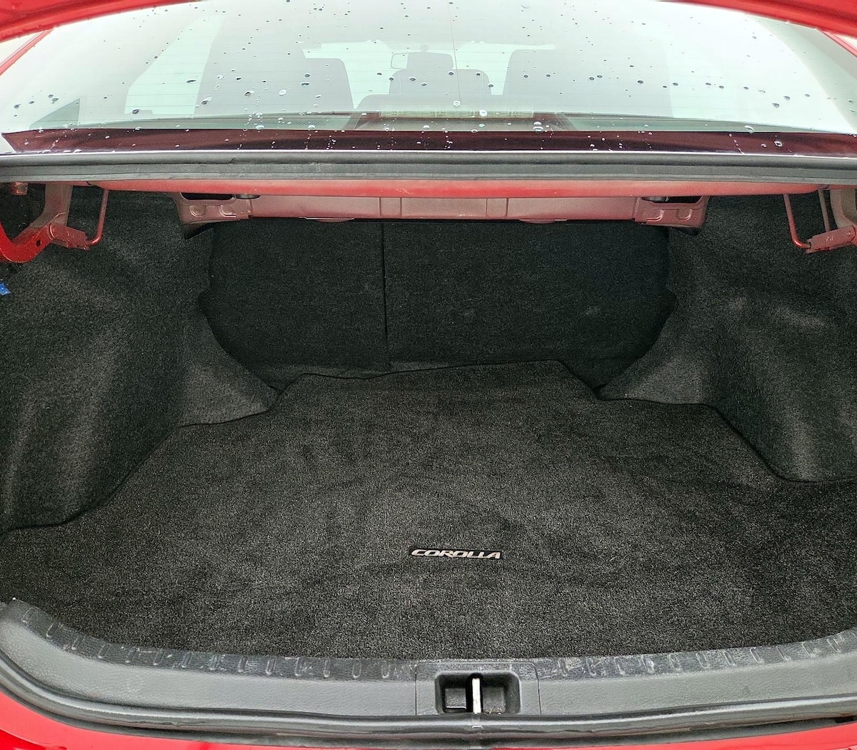 Trunk/Cargo (Seats Up)