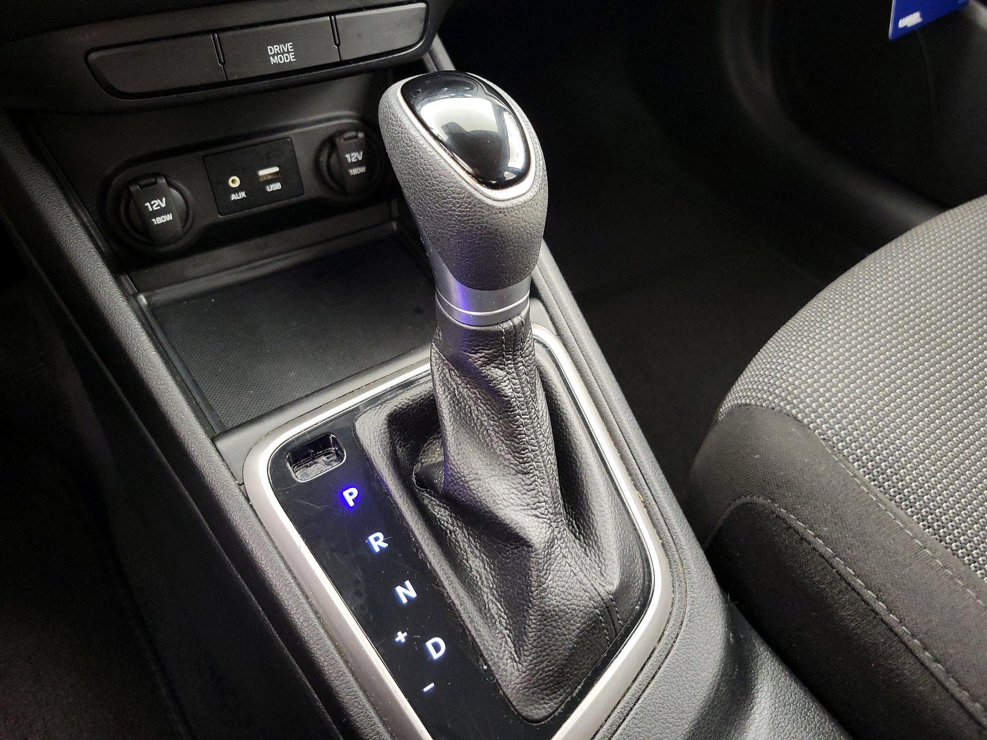 Thumbnail: 2019 Hyundai Accent - 17