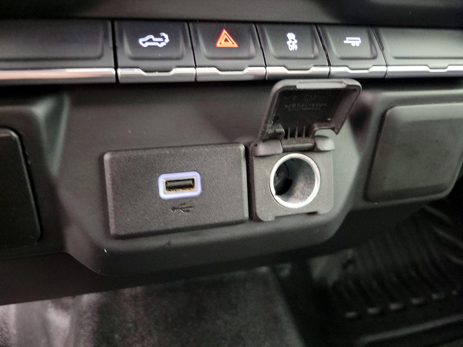 Thumbnail: 2020 Chevrolet Silverado 2500 - 18