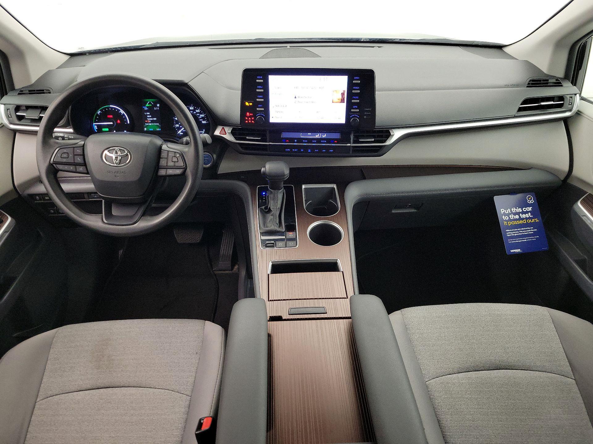 Thumbnail: 2024 Toyota Sienna - 9