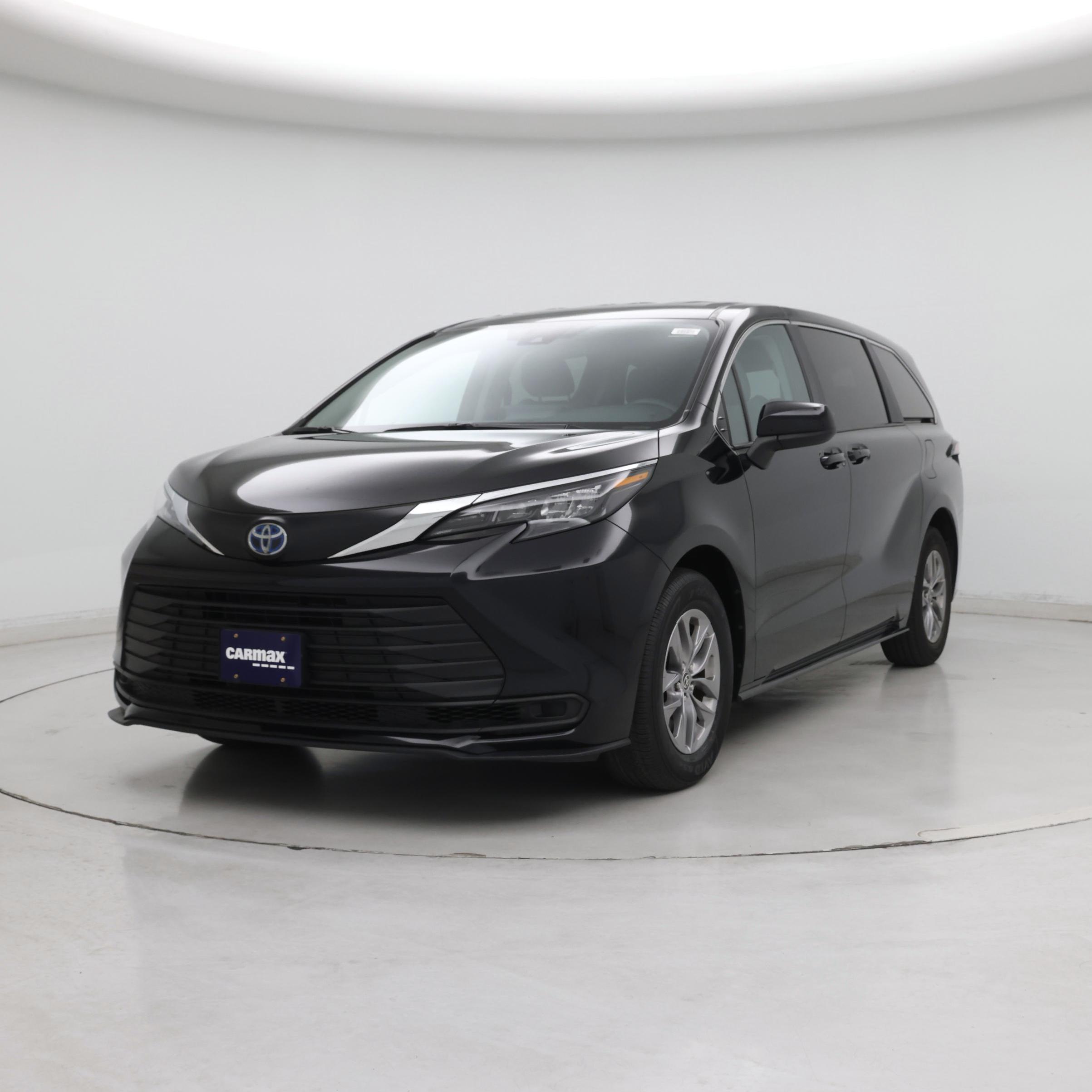 Thumbnail: 2024 Toyota Sienna - 4