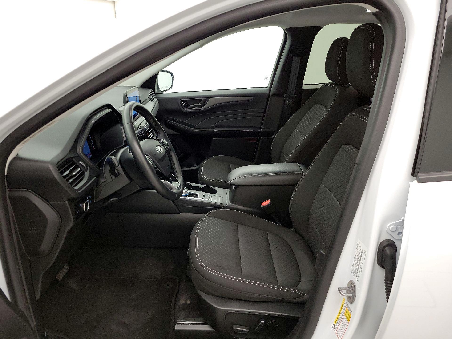 Thumbnail: 2023 Ford Escape - 11