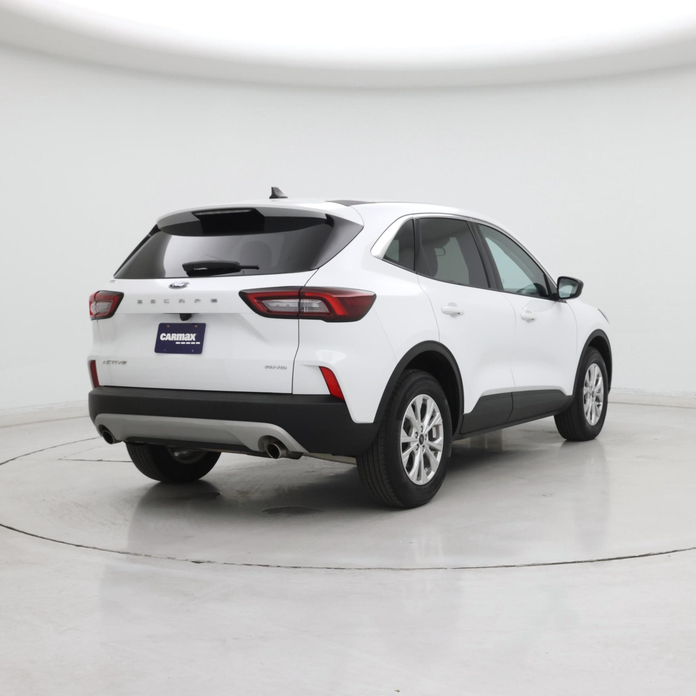 Thumbnail: 2023 Ford Escape - 8