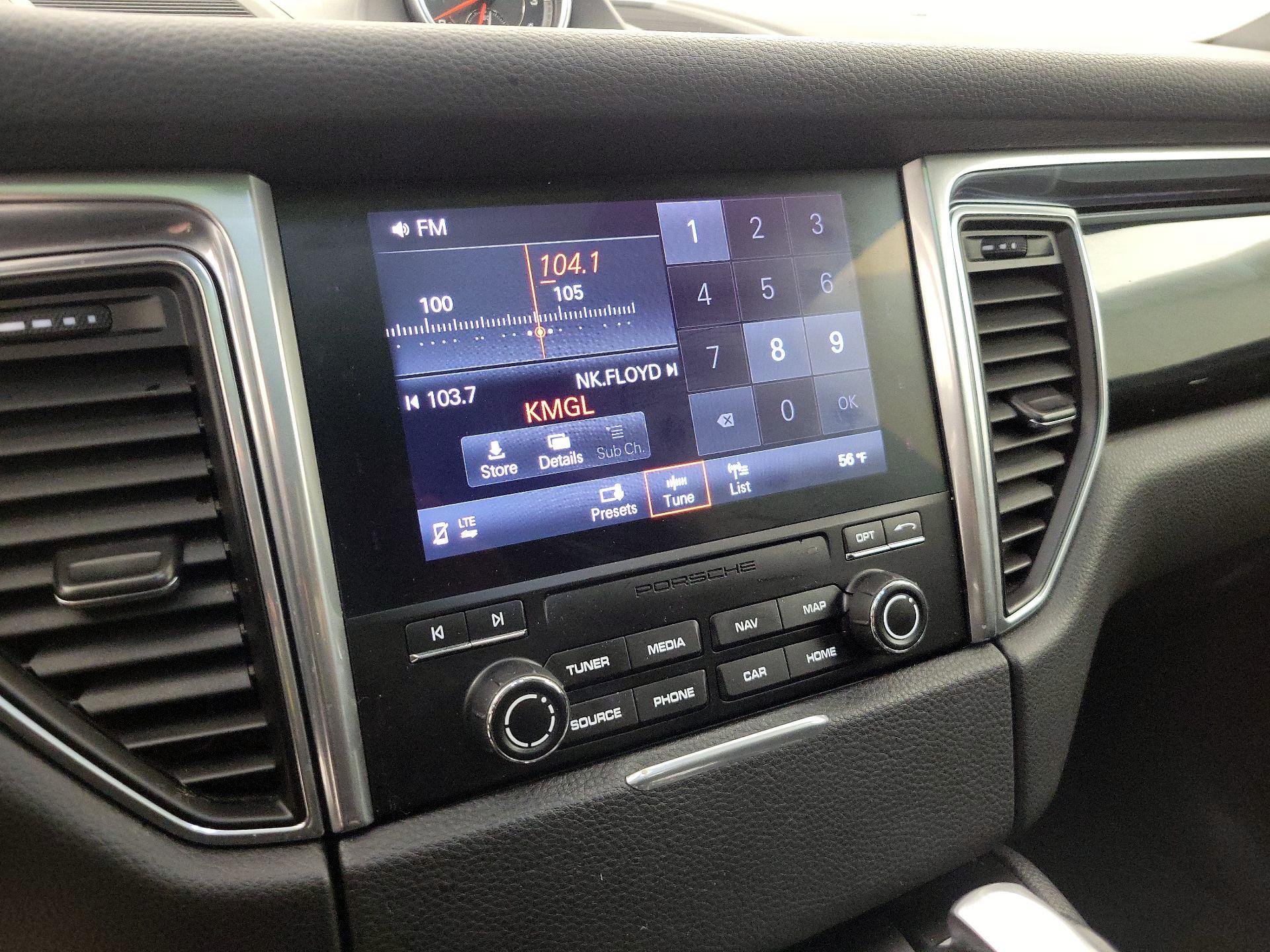 Thumbnail: 2018 Porsche Macan - 16