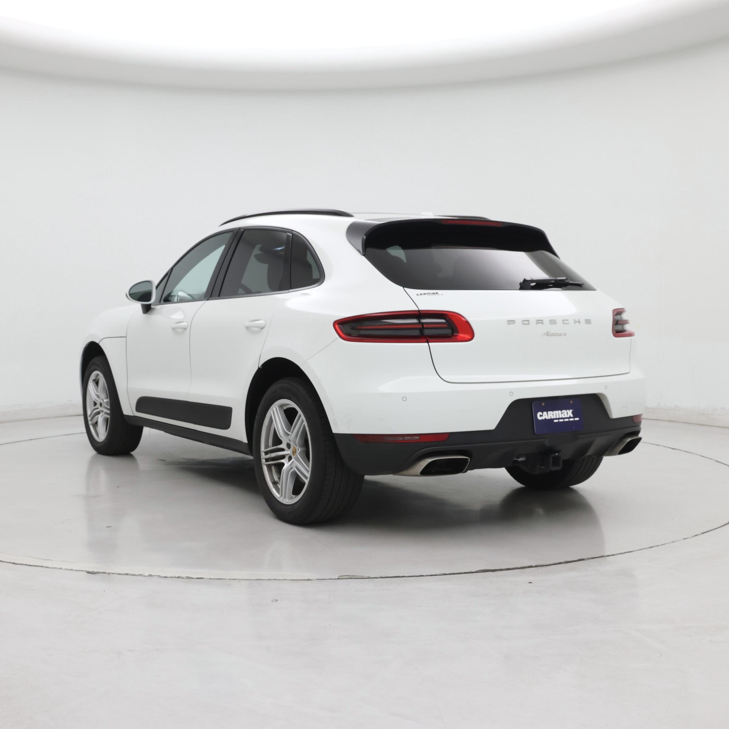 Thumbnail: 2018 Porsche Macan - 2