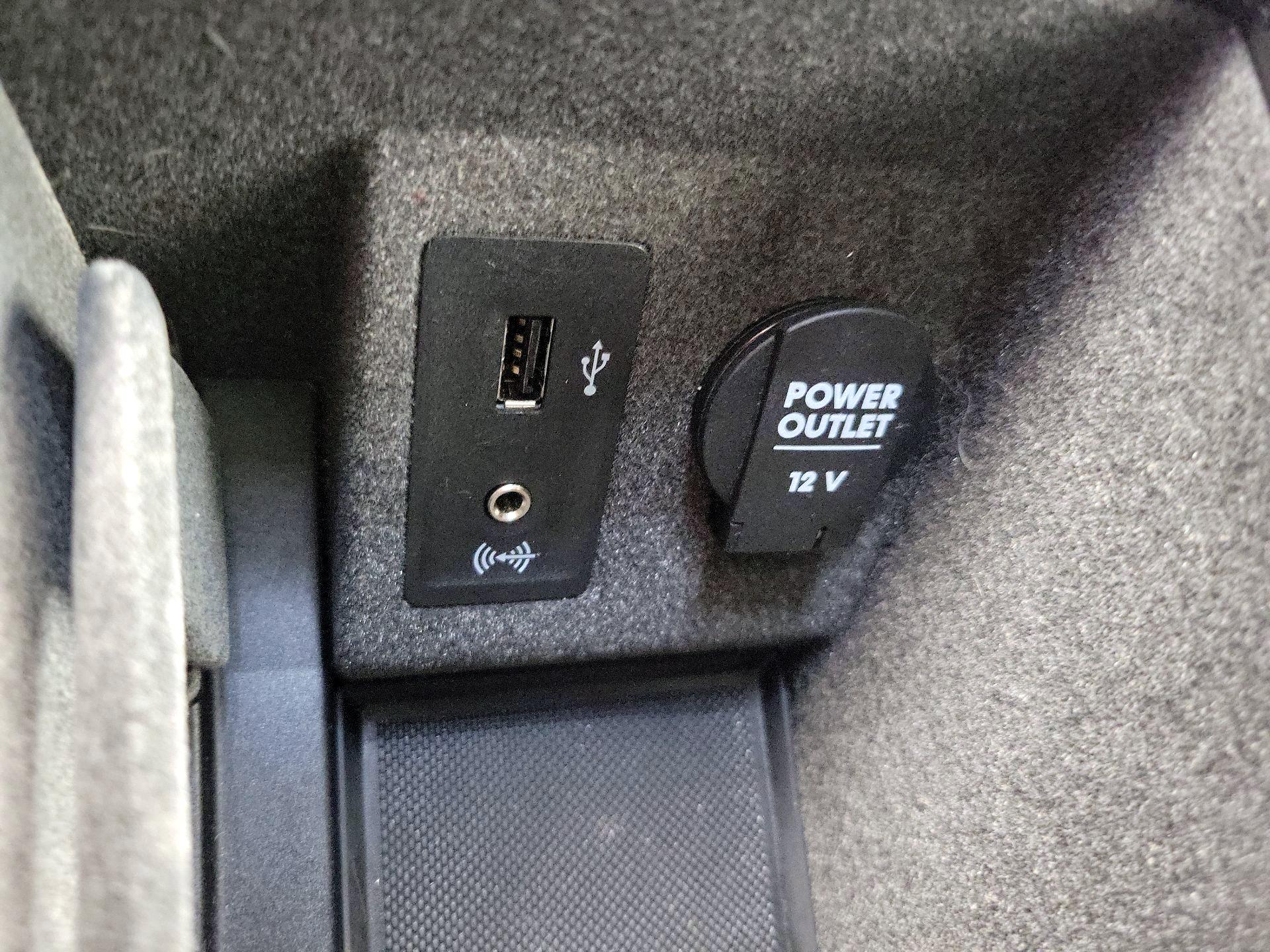 Thumbnail: 2018 Porsche Macan - 19