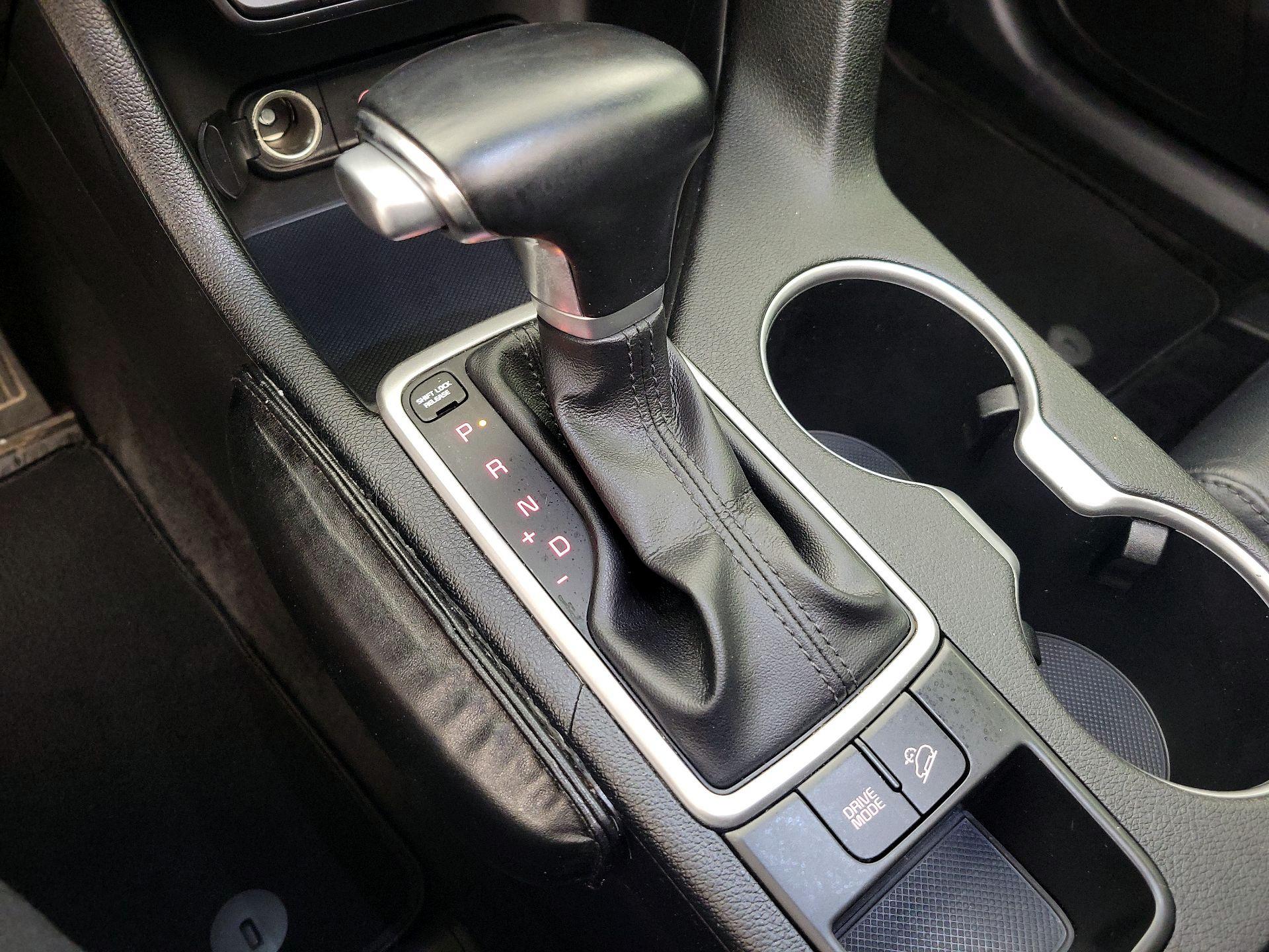 Thumbnail: 2017 Kia Sportage - 17