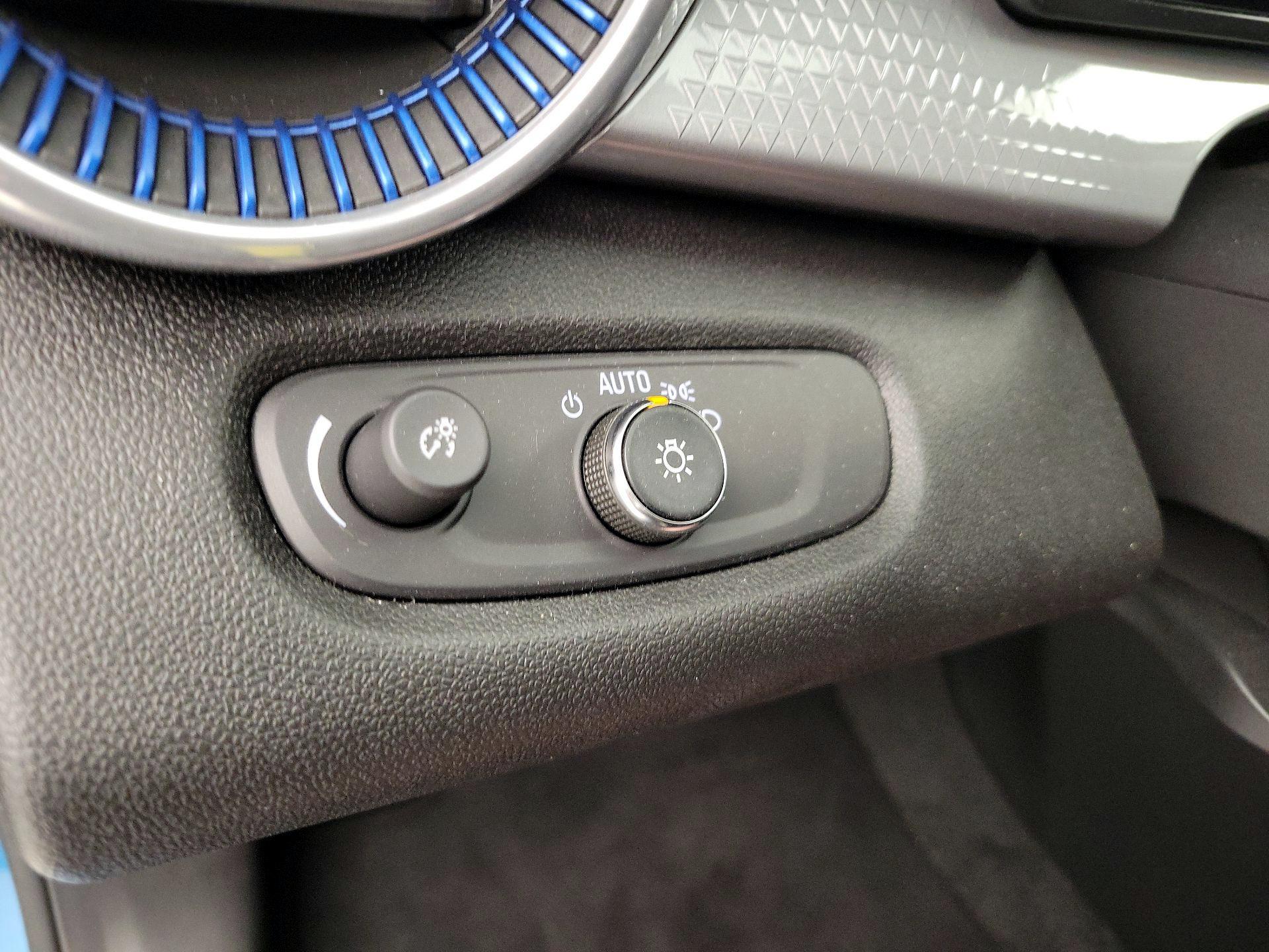 Thumbnail: 2025 Chevrolet Trax - 13