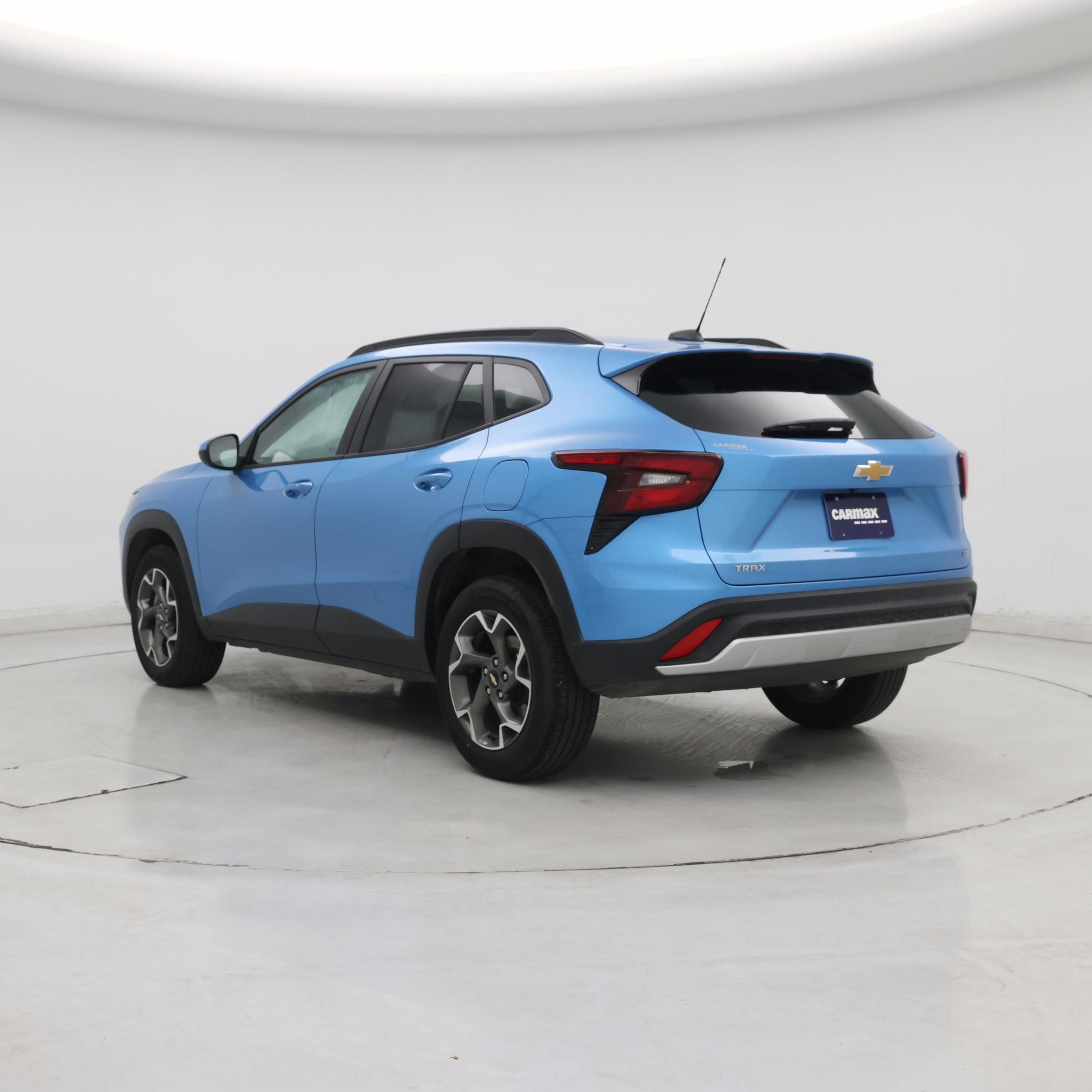 Thumbnail: 2025 Chevrolet Trax - 2