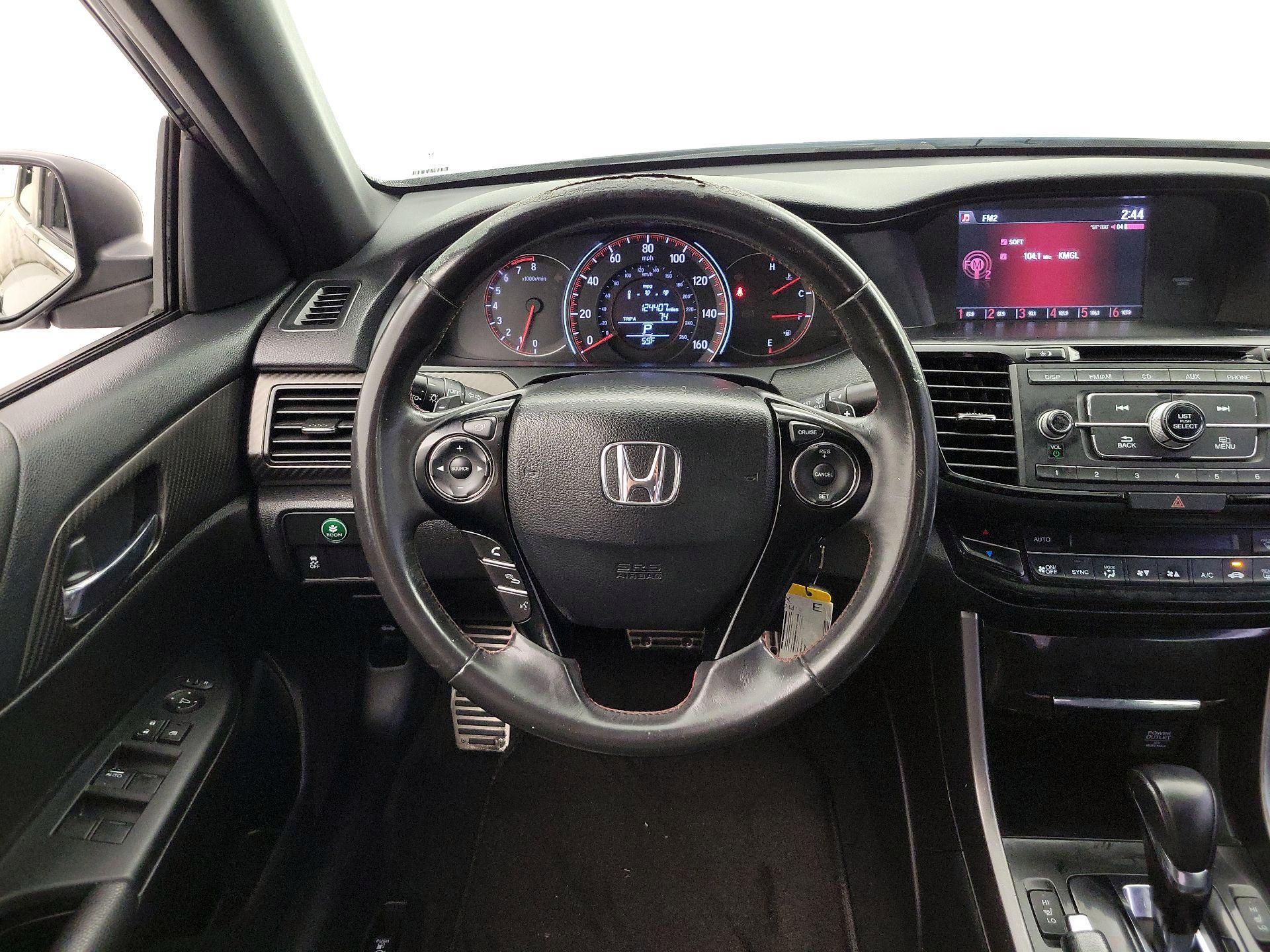 Thumbnail: 2017 Honda Accord - 10