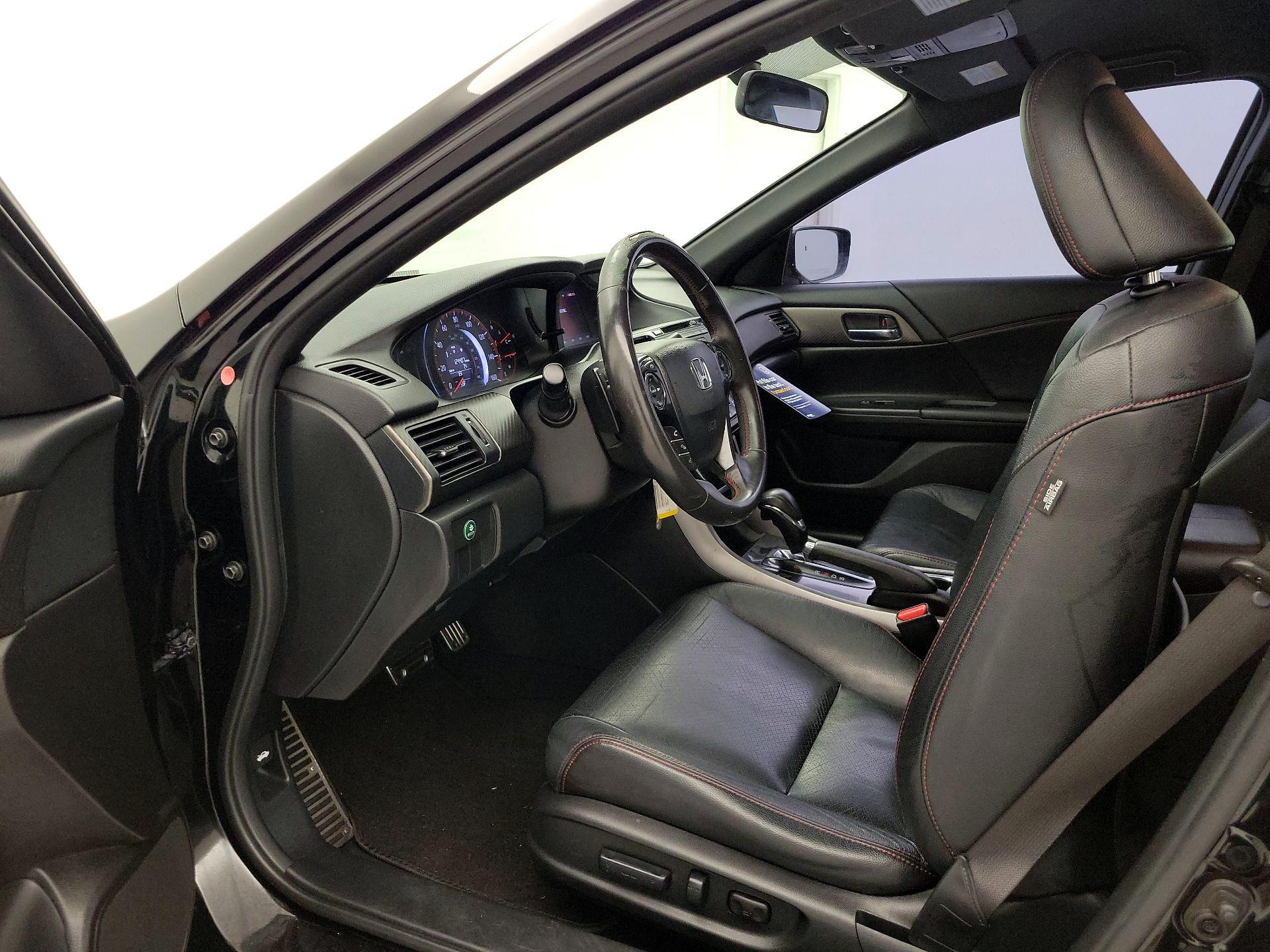 Thumbnail: 2017 Honda Accord - 11