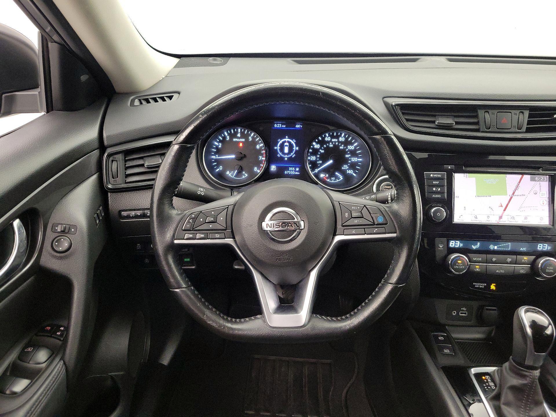 Thumbnail: 2020 Nissan Rogue - 10