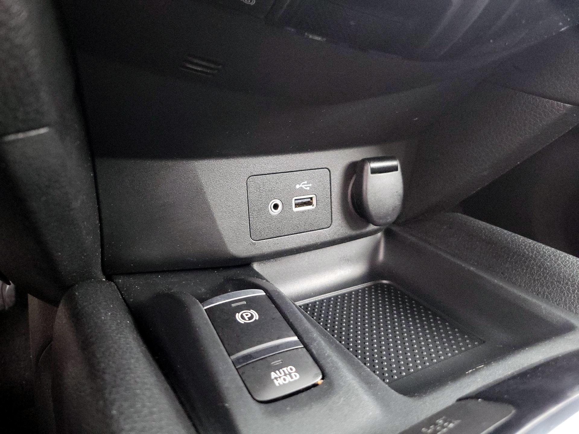 Thumbnail: 2020 Nissan Rogue - 19