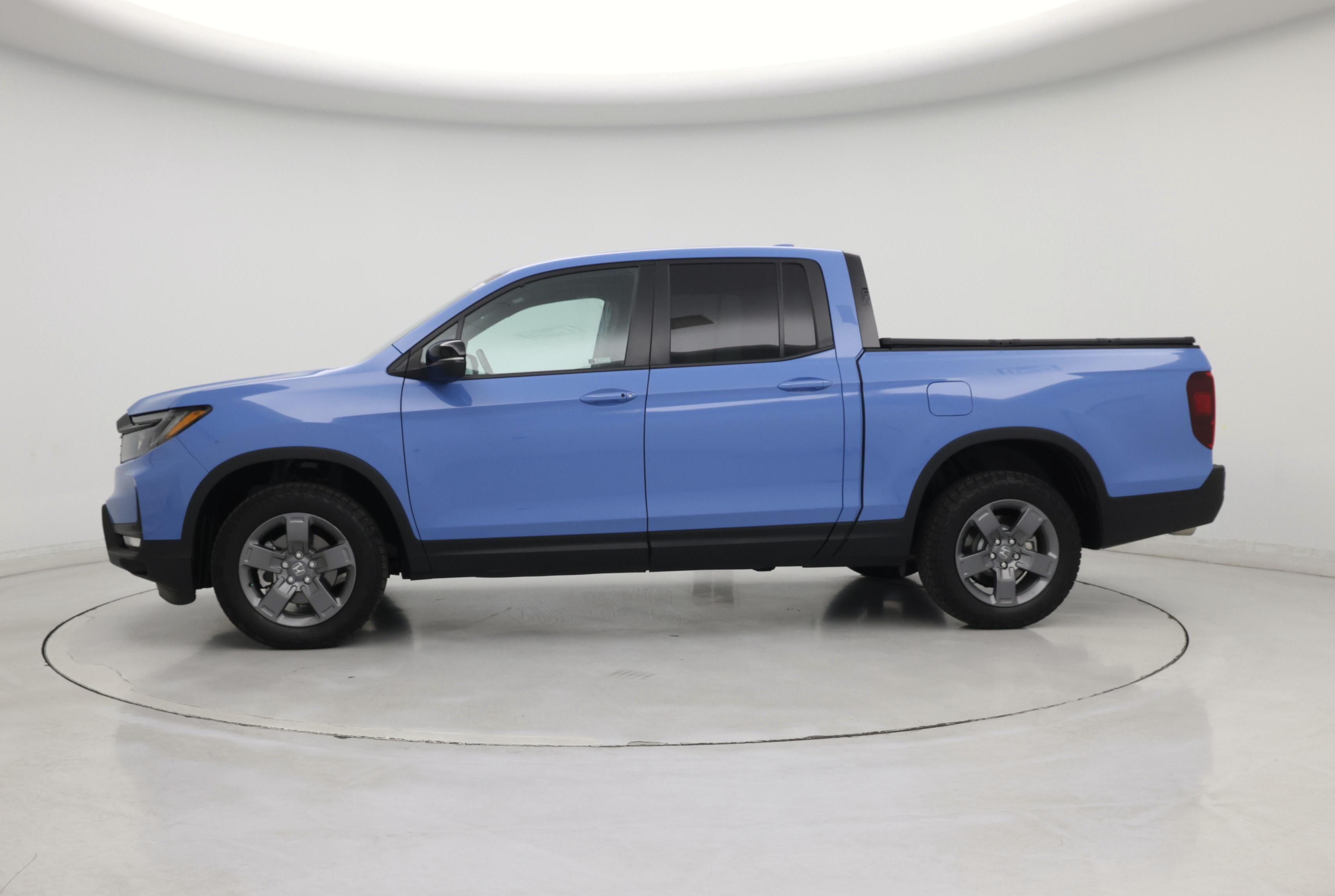 Thumbnail: 2025 Honda Ridgeline - 3